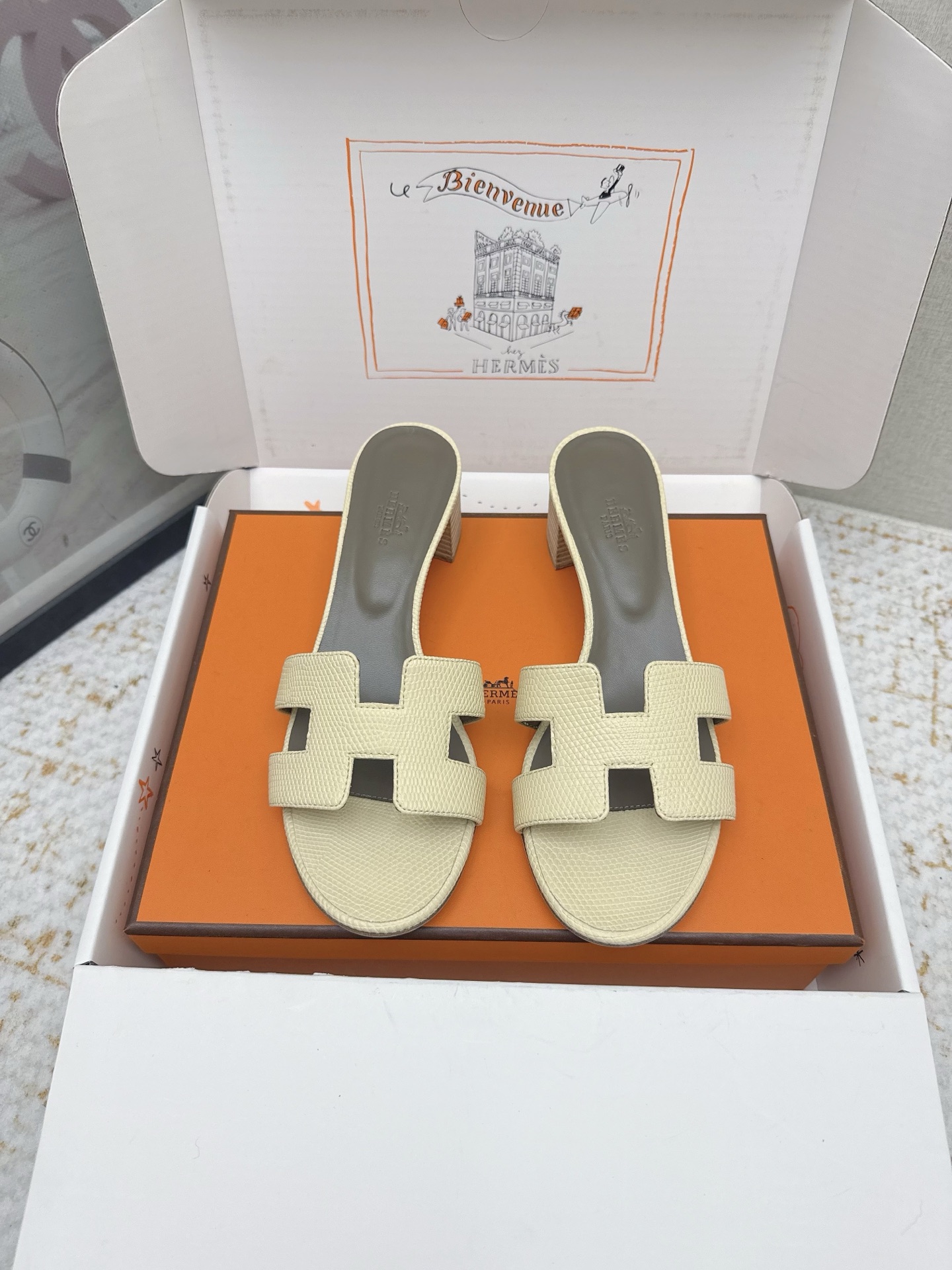 Hermes Style Pink Leather Women's Shoes Lookbook Reference image 1