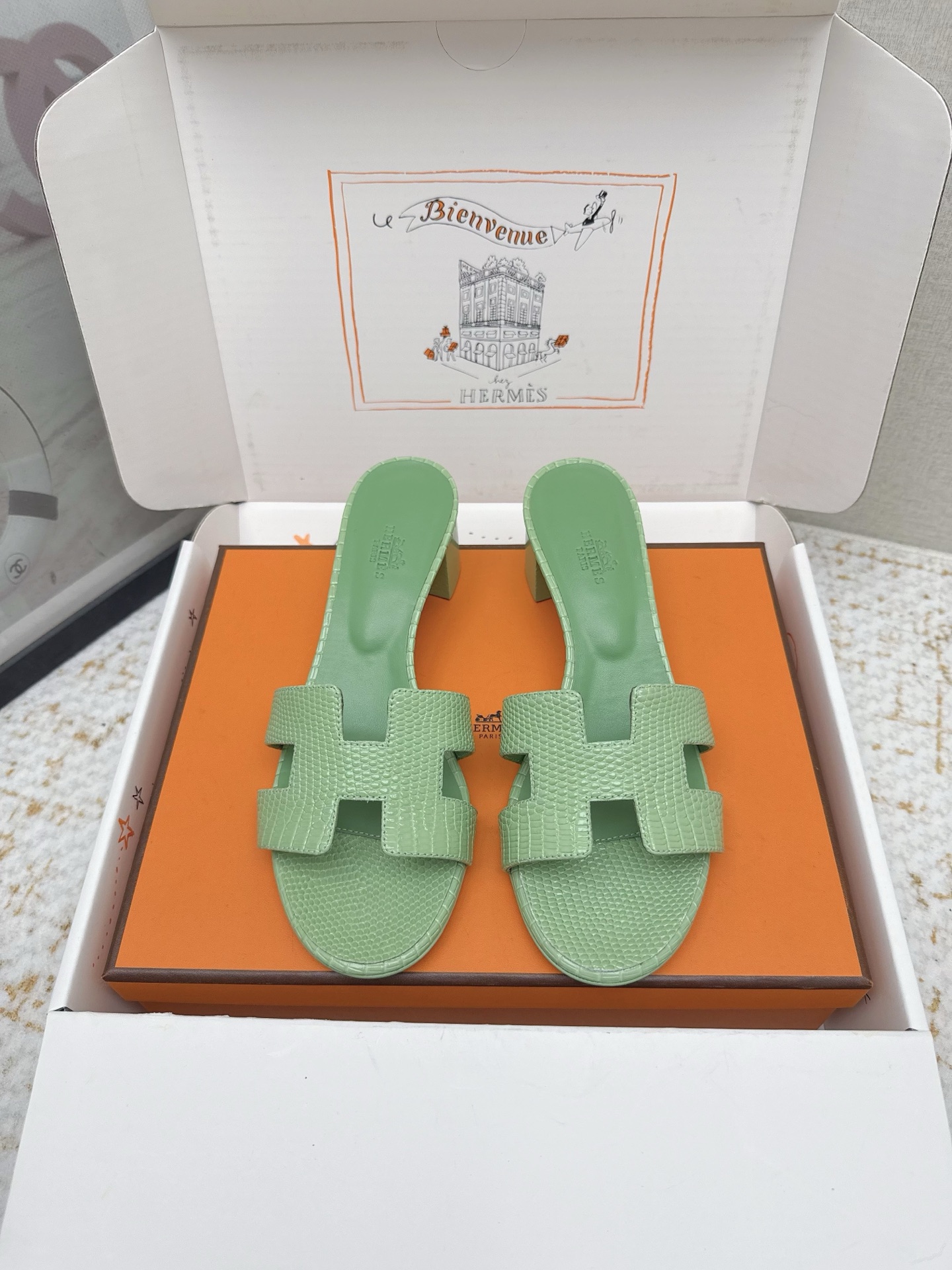 Hermes Style Pink Leather Women's Shoes Lookbook Reference image 1