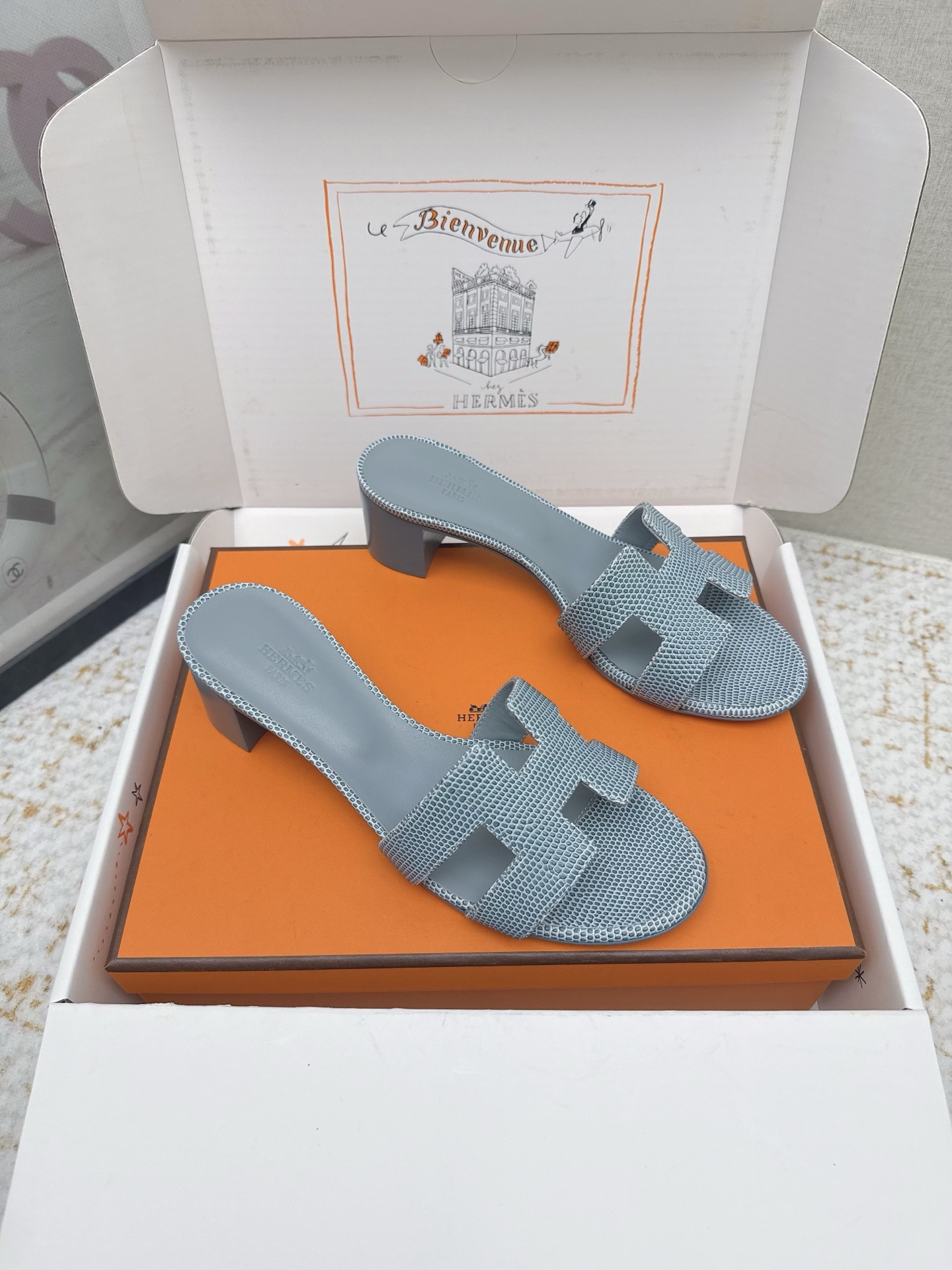 Hermes Style Pink Leather Women's Shoes Lookbook Reference image 2