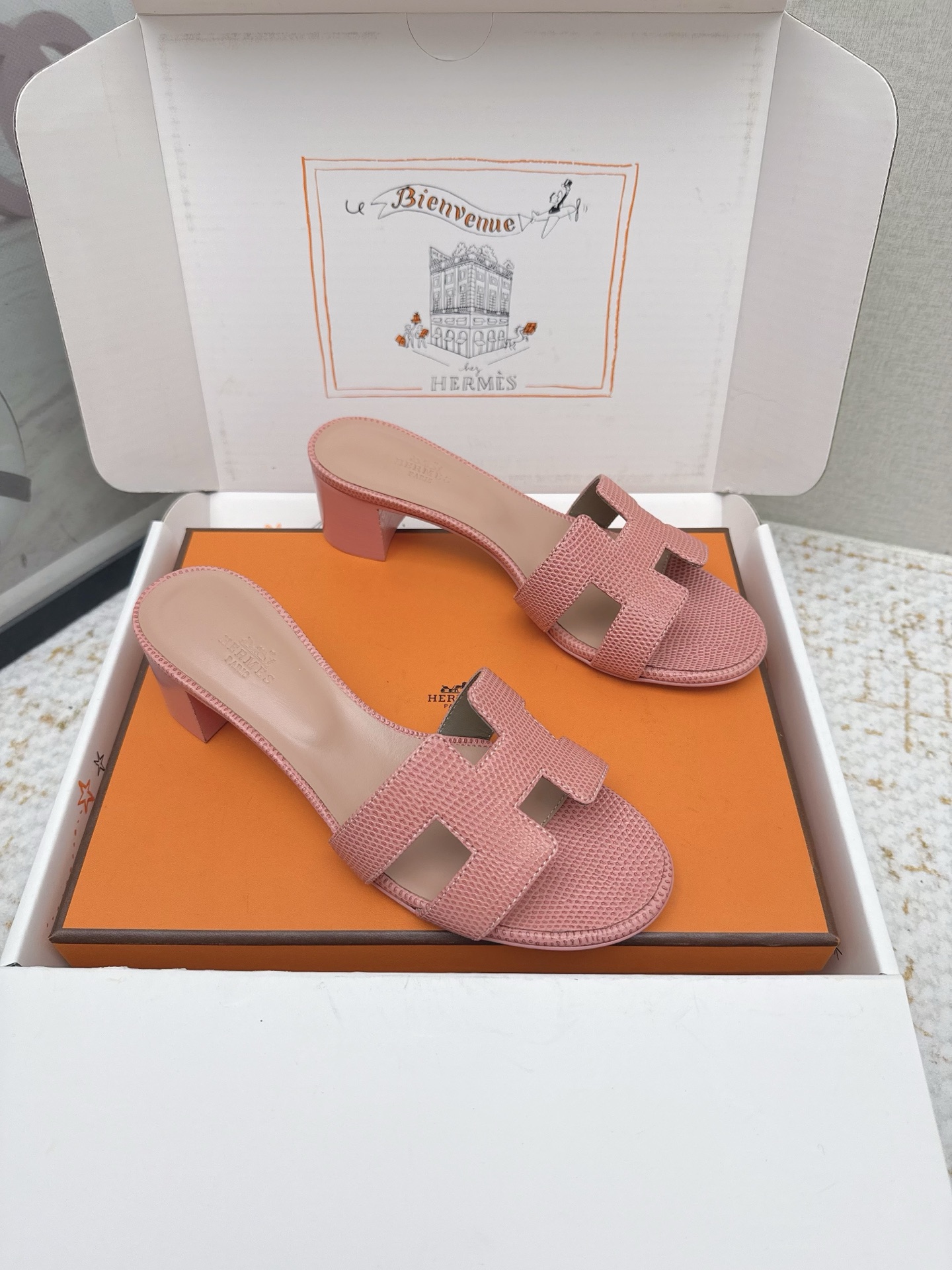 Hermes Style Pink Leather Women's Shoes Lookbook Reference image 2