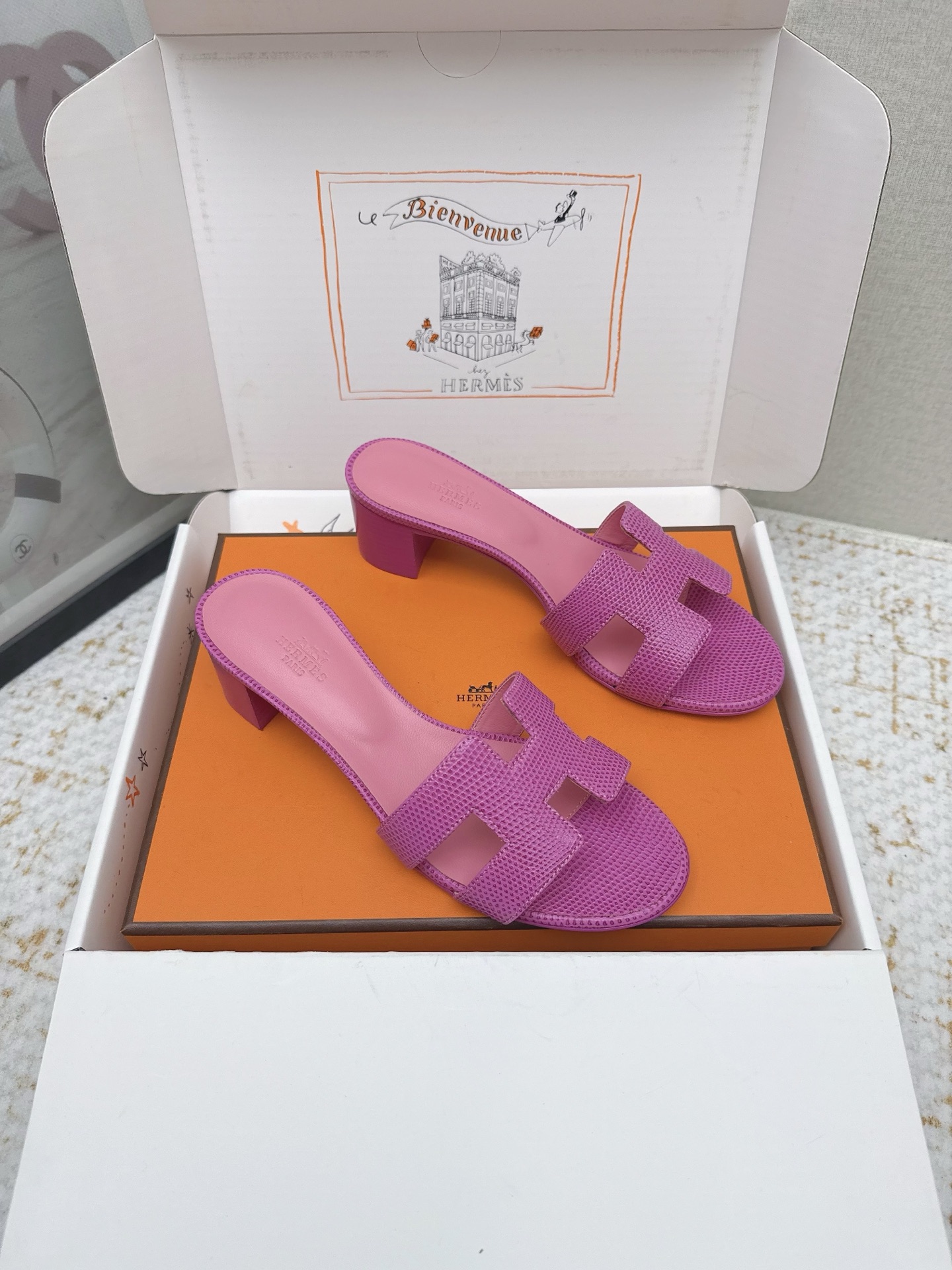 Hermes Style Pink Leather Women's Shoes Lookbook Reference image 2