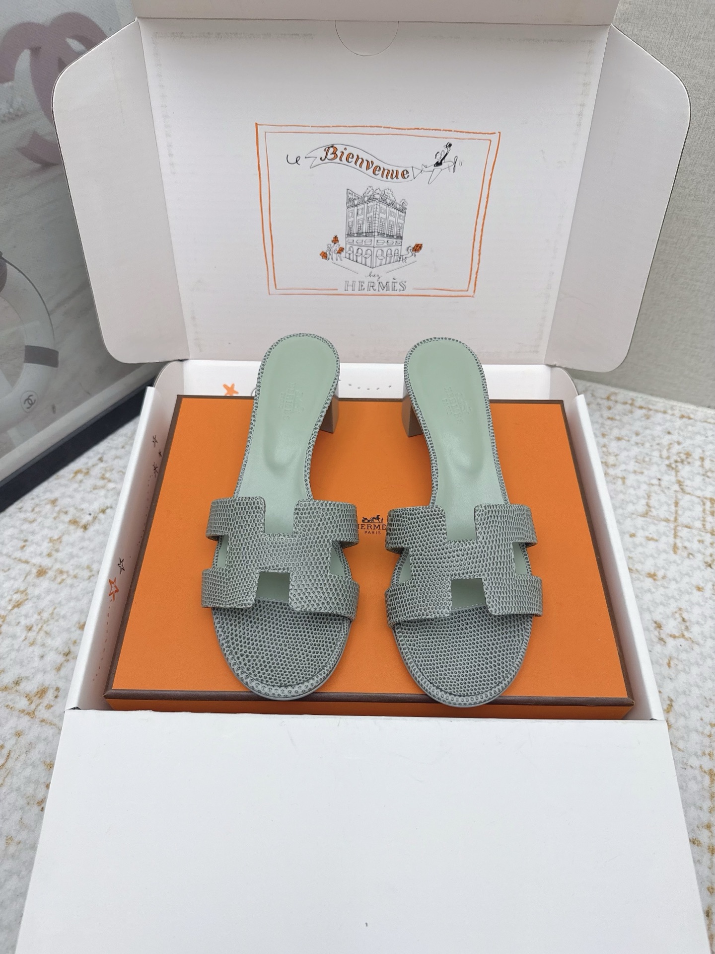 Hermes Style Pink Leather Women's Shoes Lookbook Reference image 1