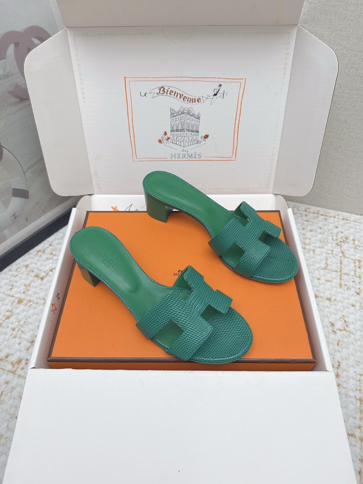 Hermes Style Pink Leather Women's Shoes Lookbook Reference image 2