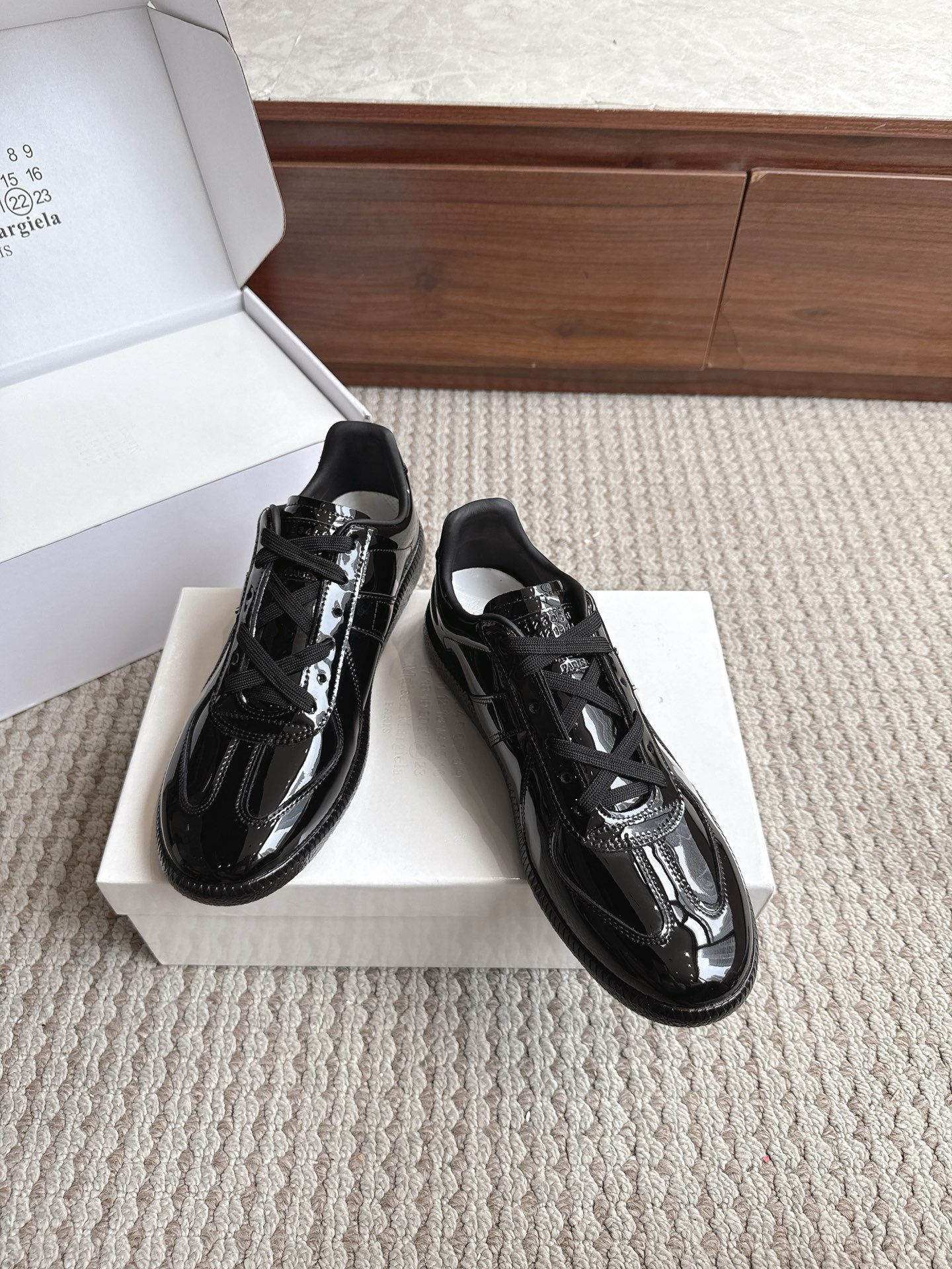 Designer Sneakers