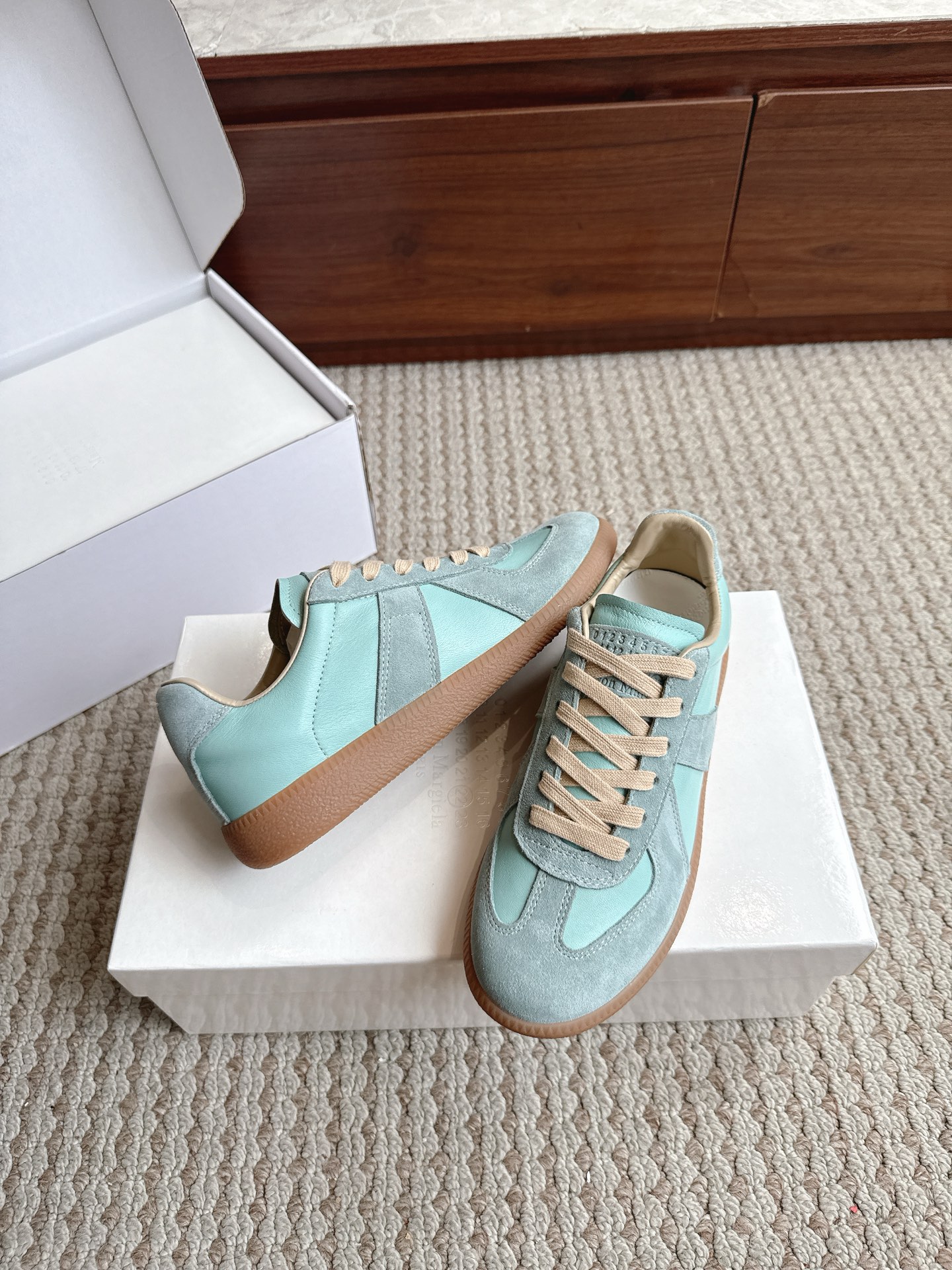 Designer Sneakers