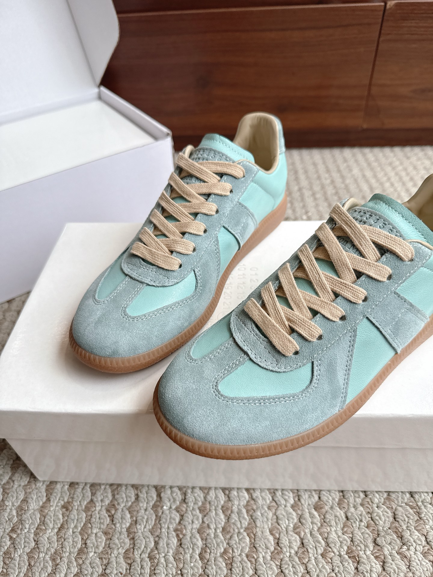 Designer Sneakers