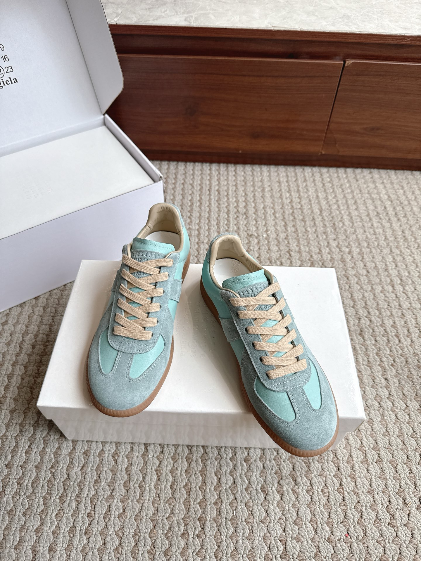 Designer Sneakers