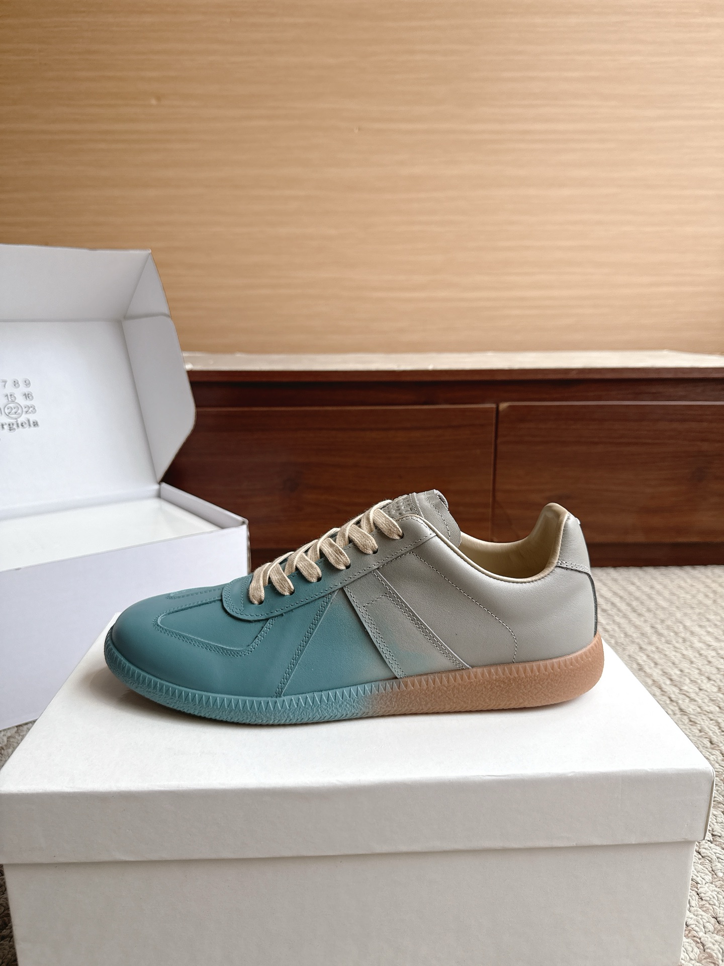 Designer Sneakers