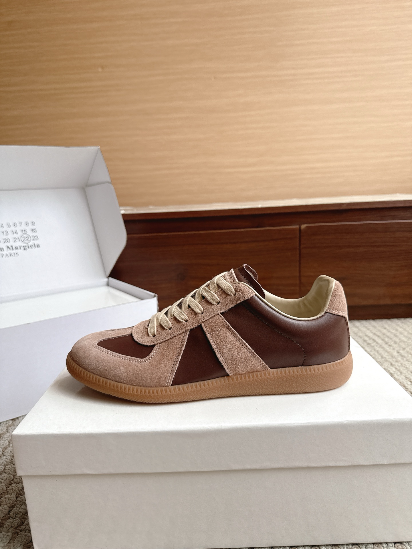 Designer Sneakers