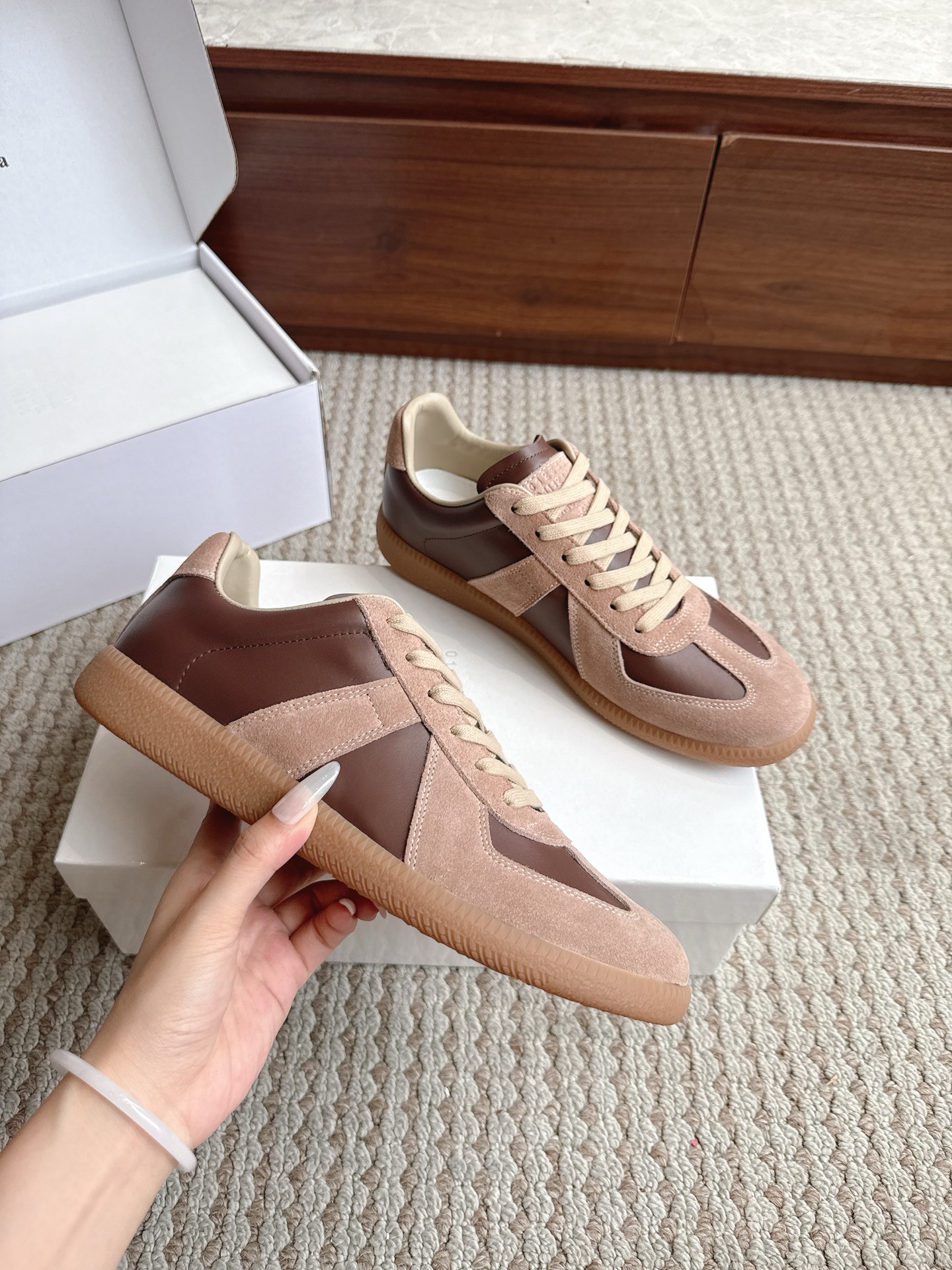 Designer Sneakers