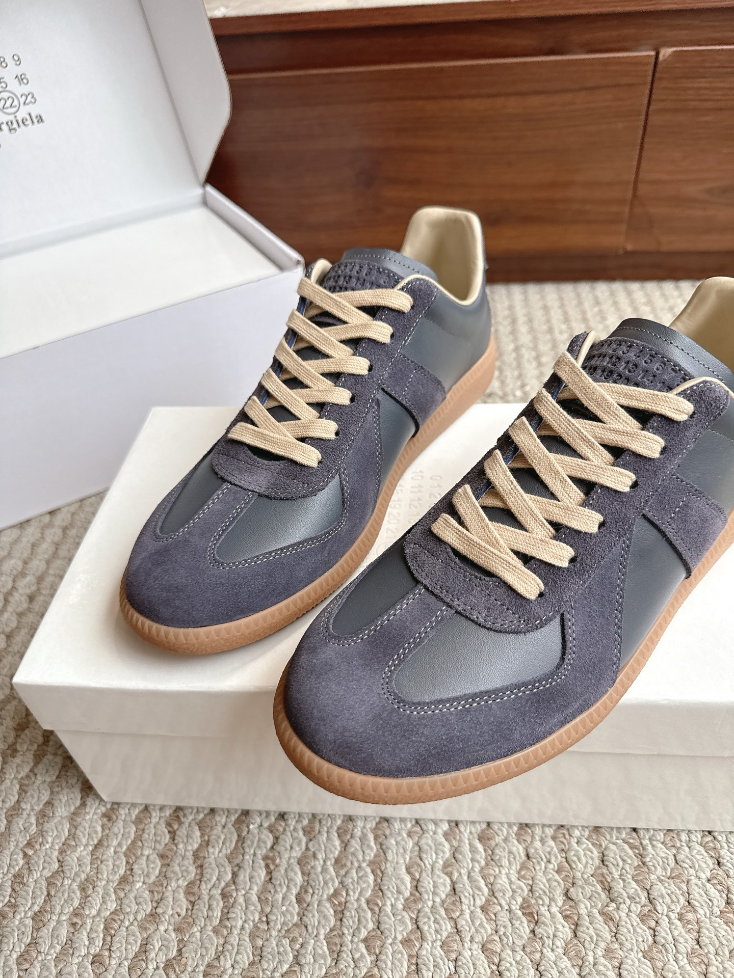 Designer Sneakers