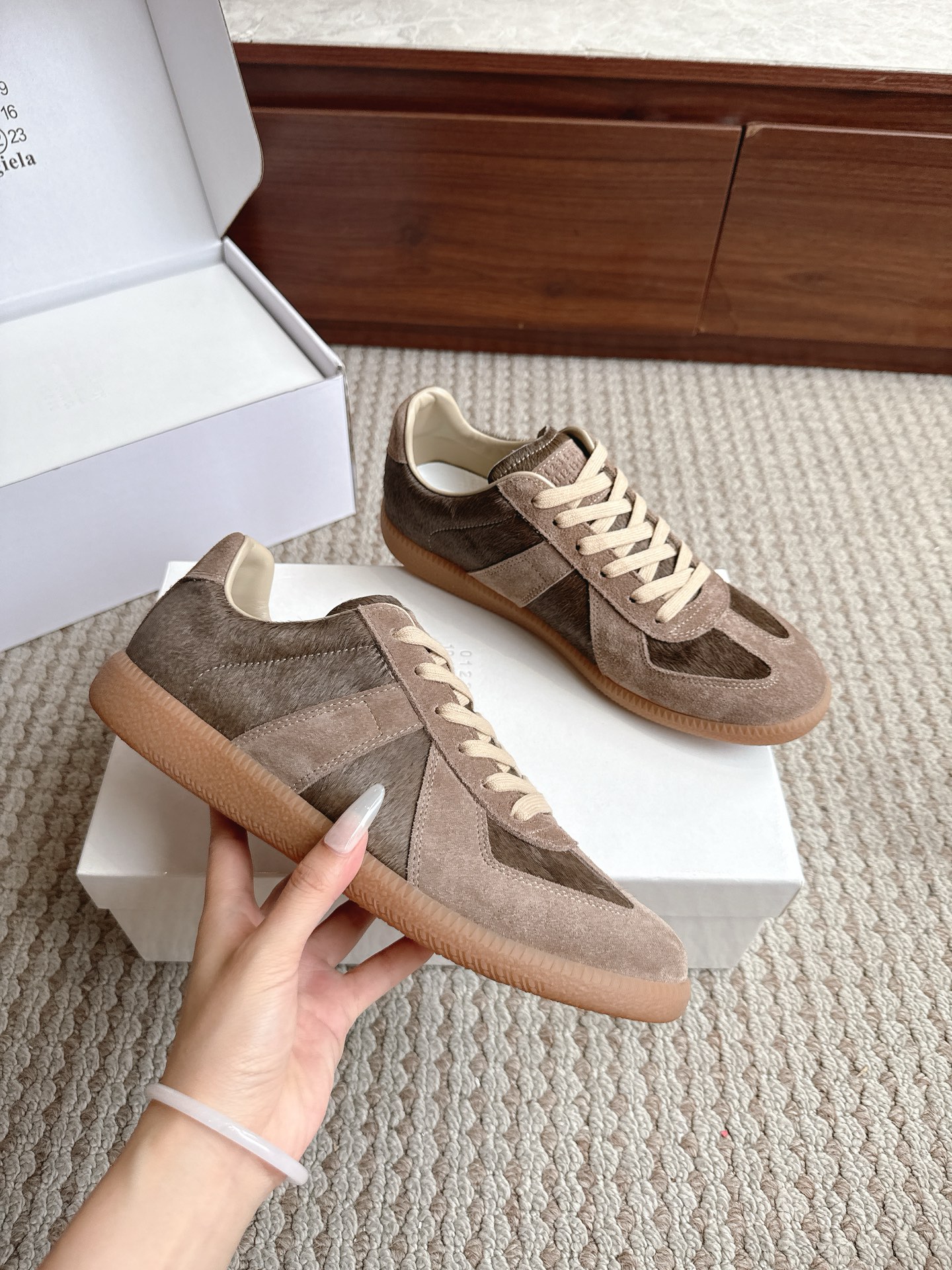 Designer Sneakers