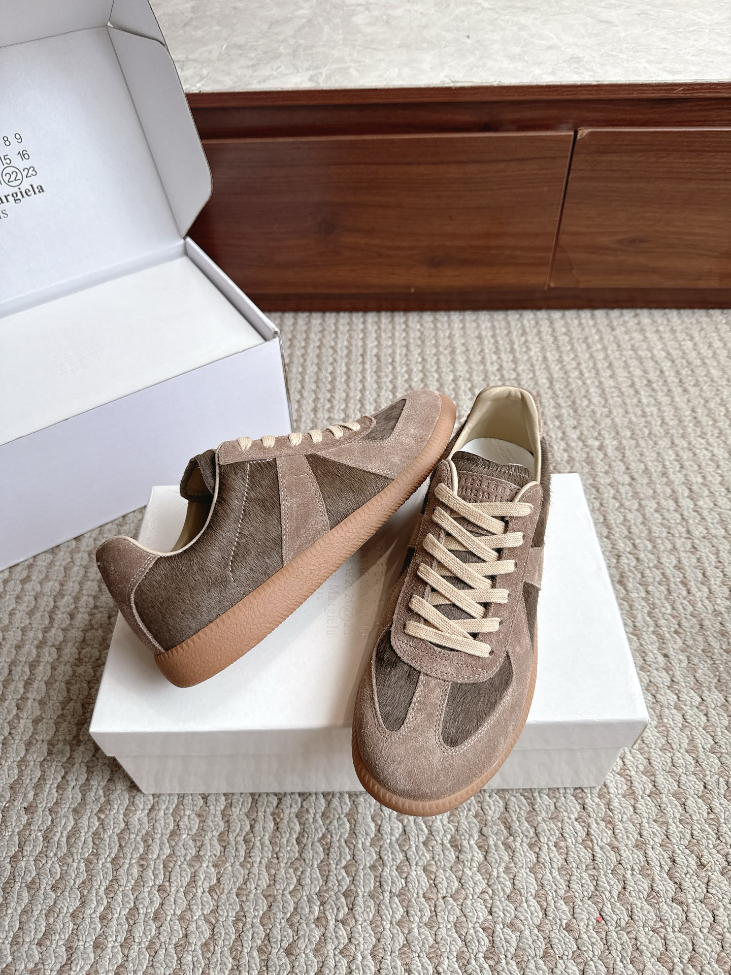 Designer Sneakers