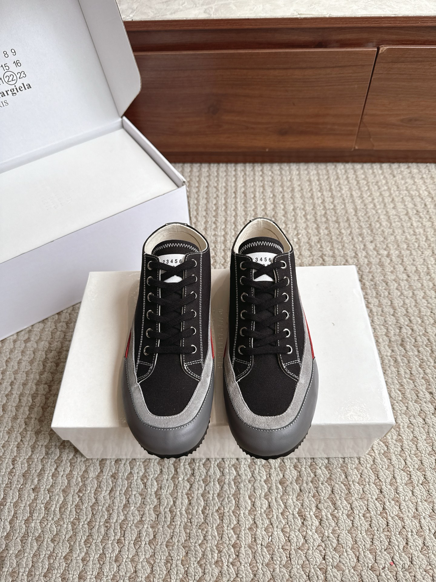 Designer Sneakers