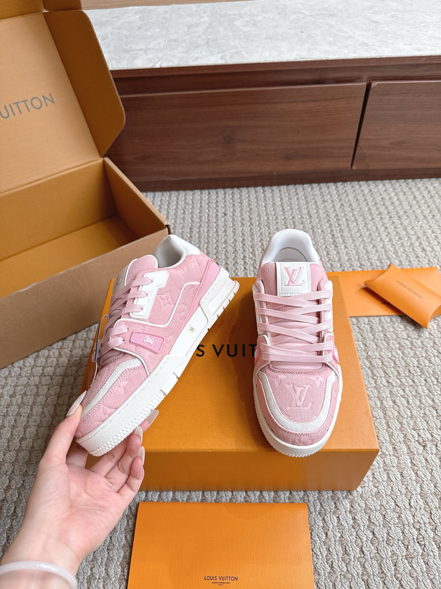 Louis Vuitton Women Shoes