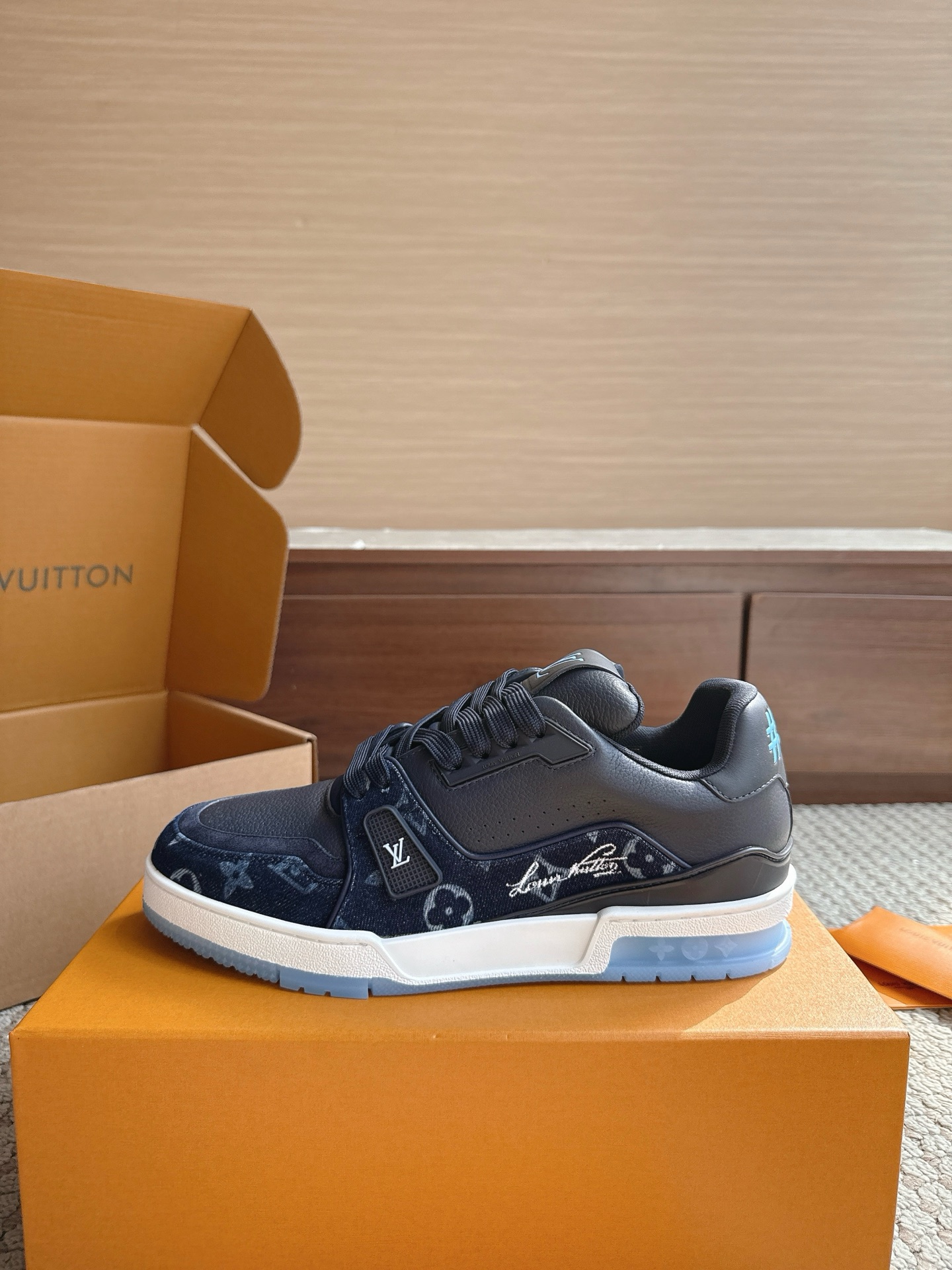 Louis Vuitton Women Shoes
