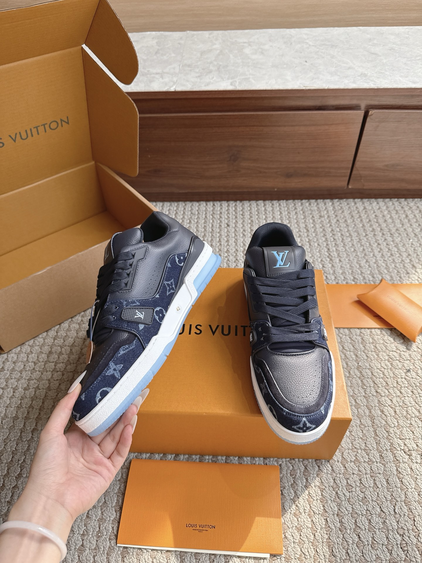 Louis Vuitton Women Shoes