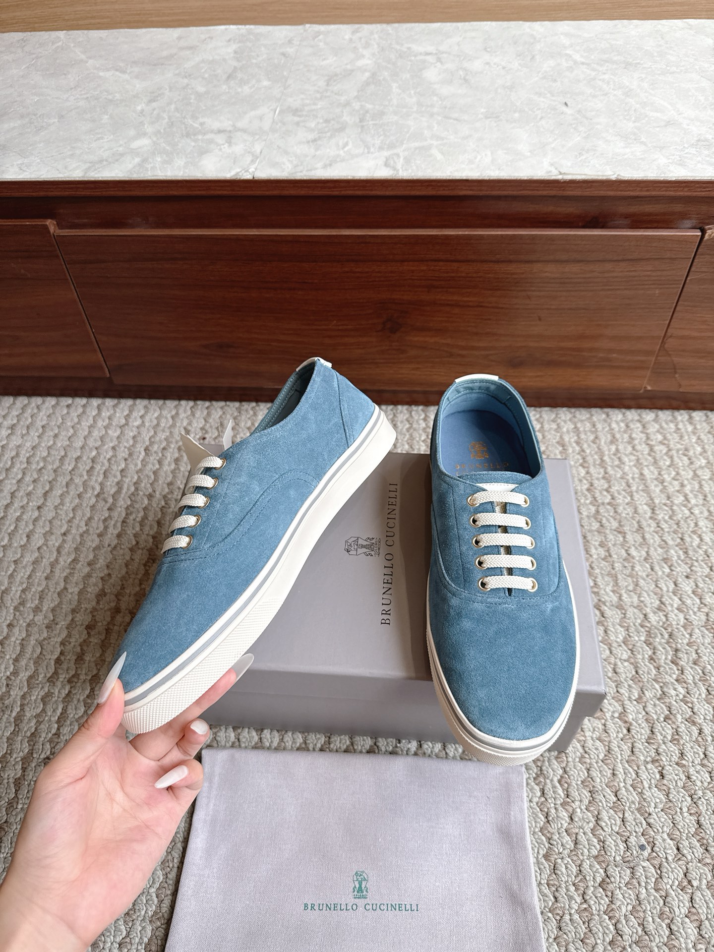 Designer Sneakers