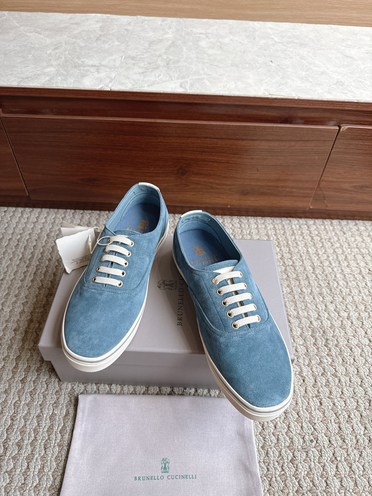 Designer Sneakers