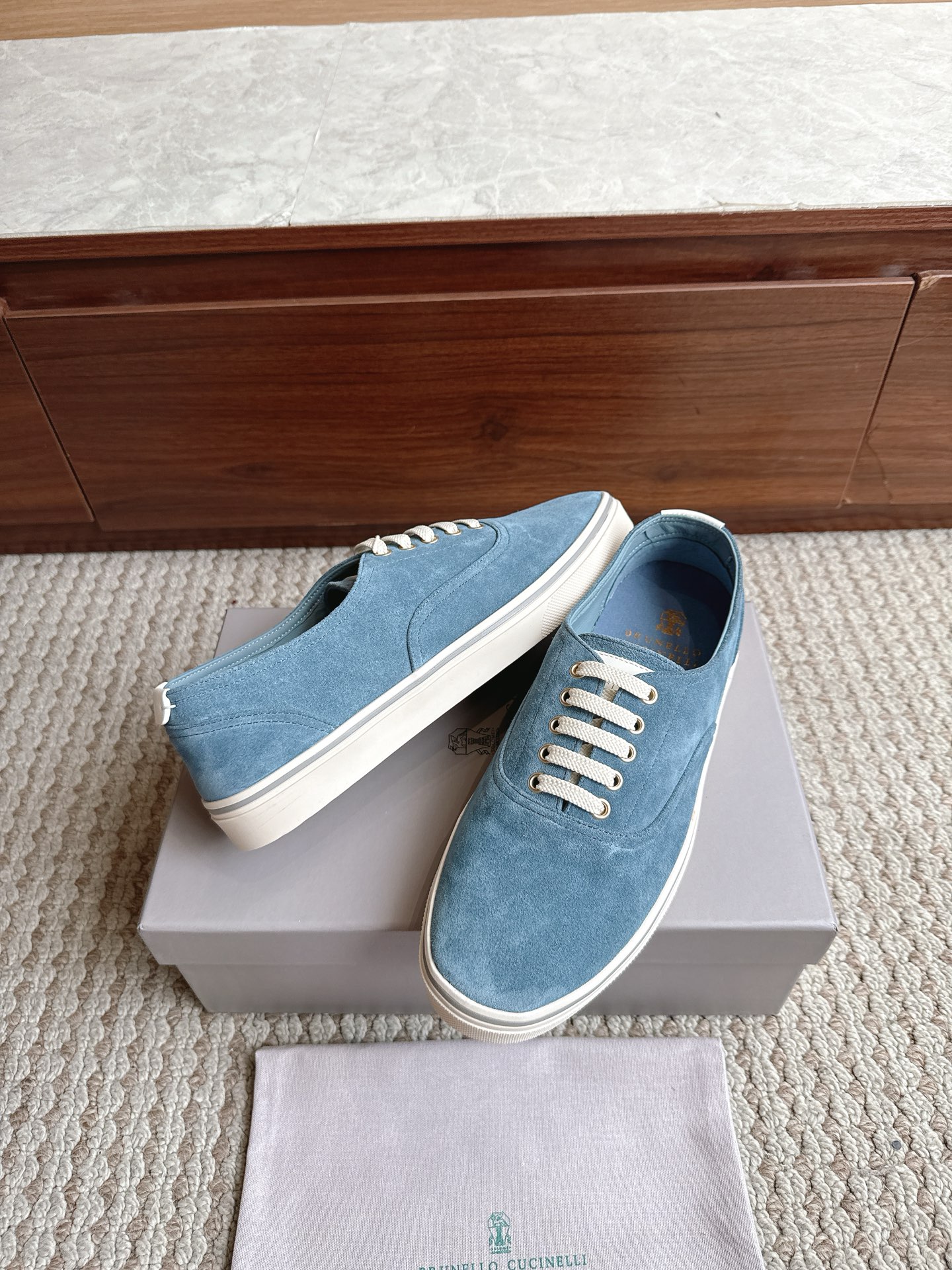 Designer Sneakers