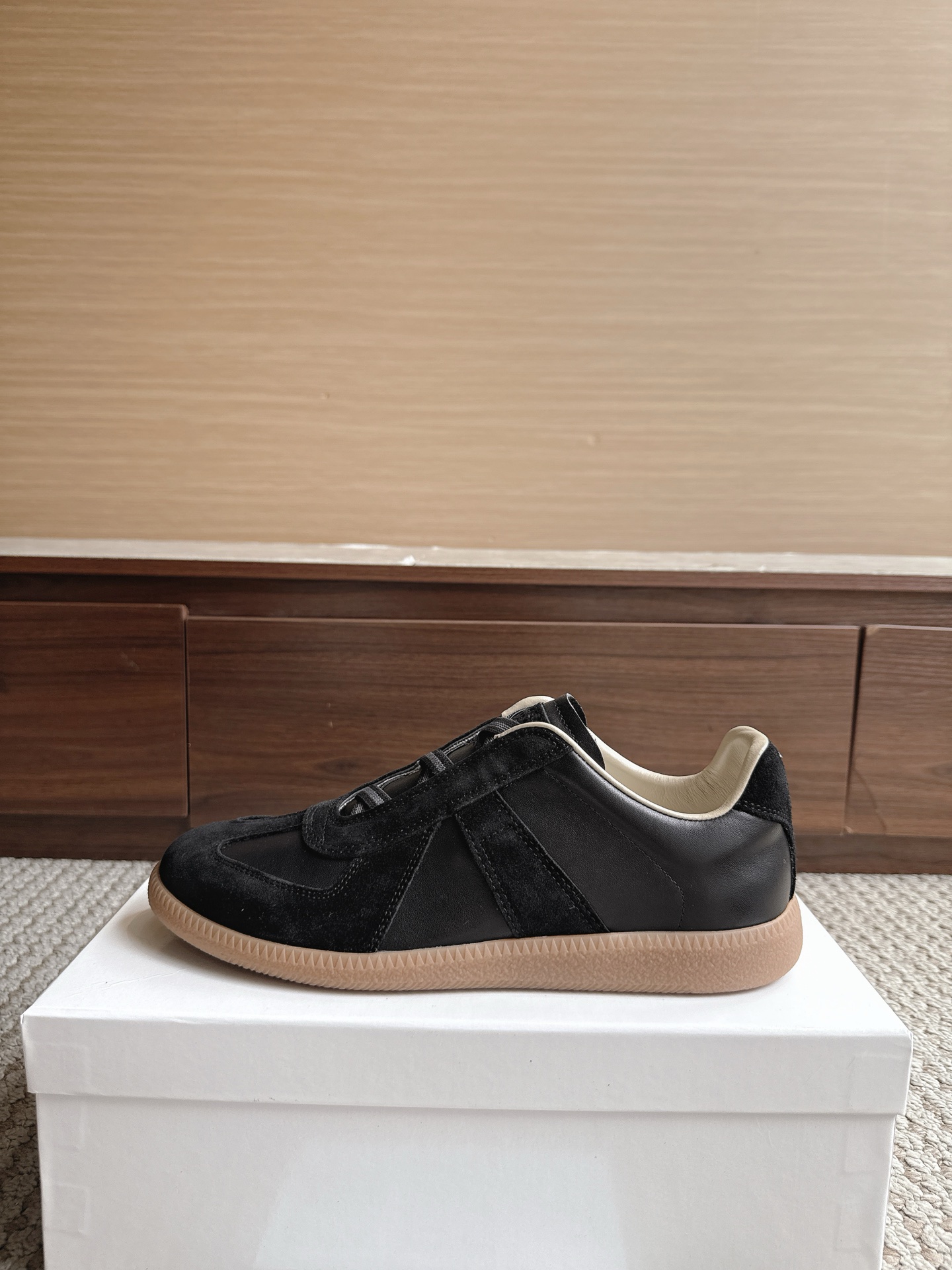 Designer Sneakers