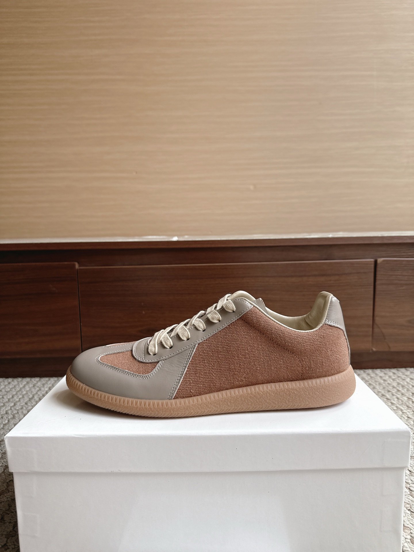 Designer Sneakers