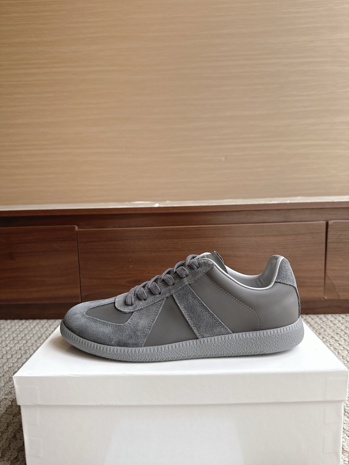 Designer Sneakers