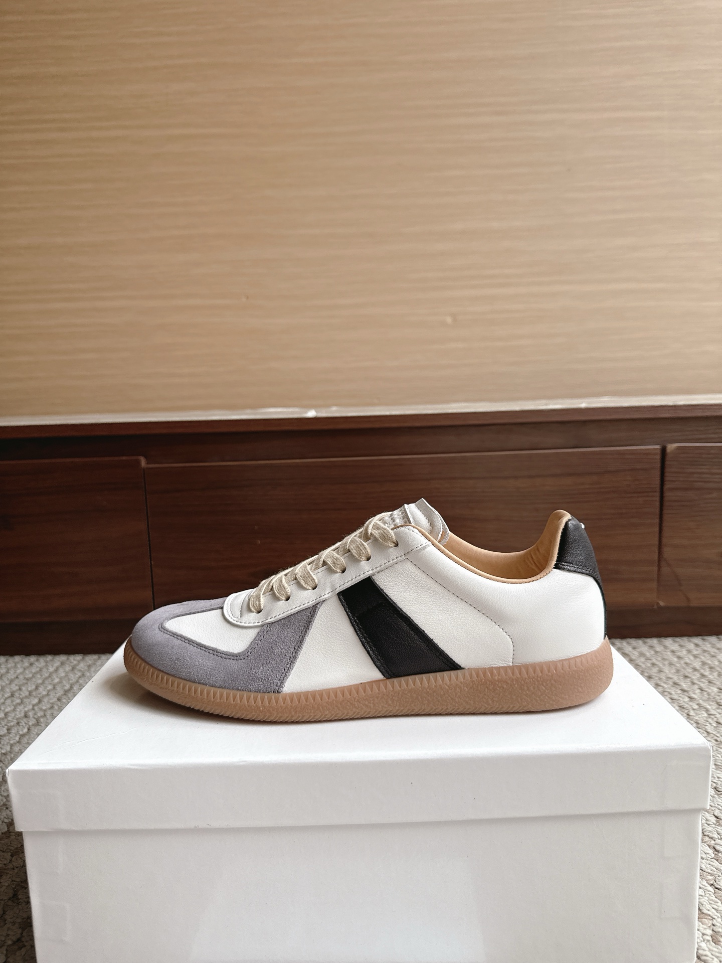 Designer Sneakers