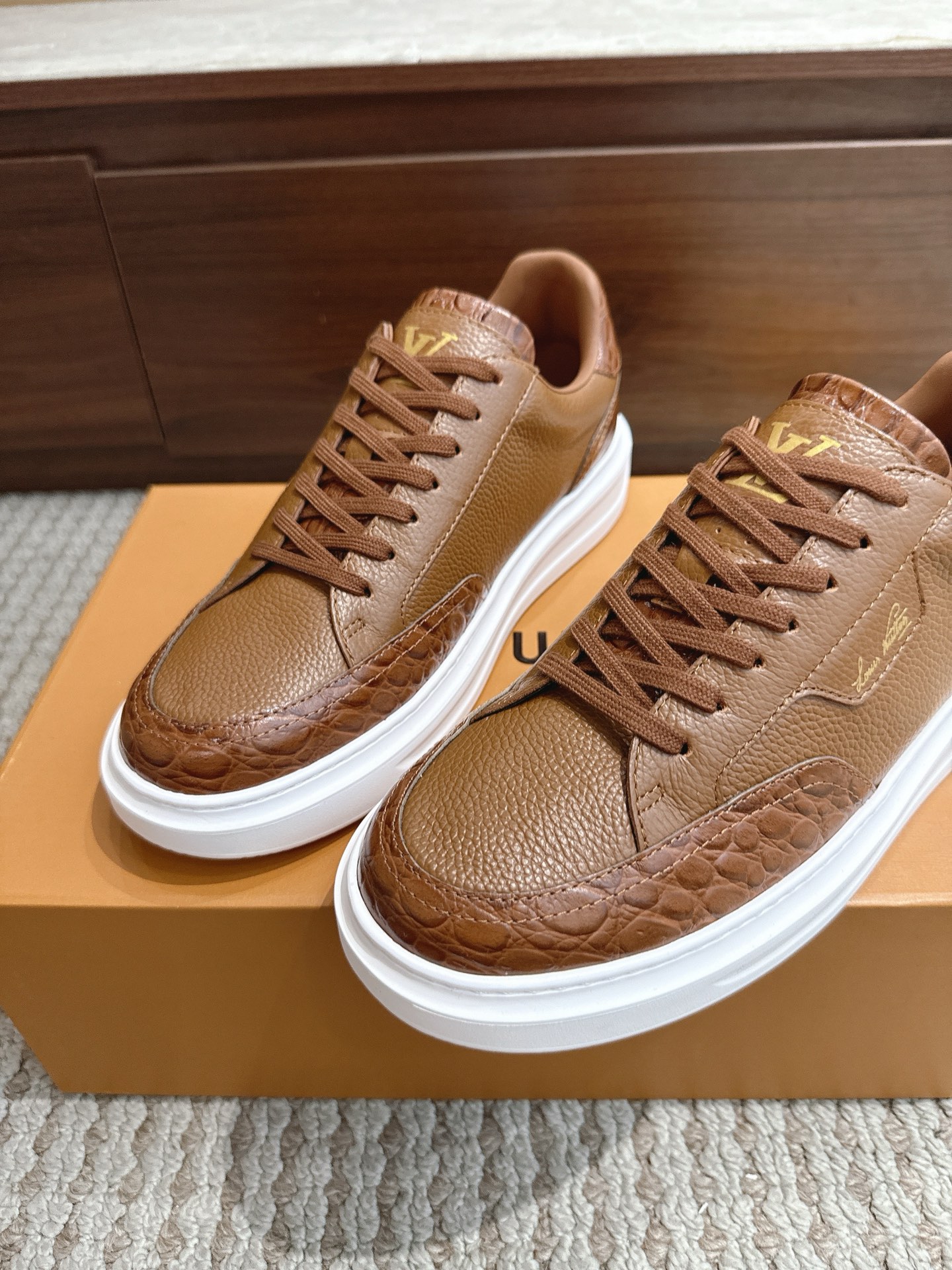 Louis Vuitton Women Shoes