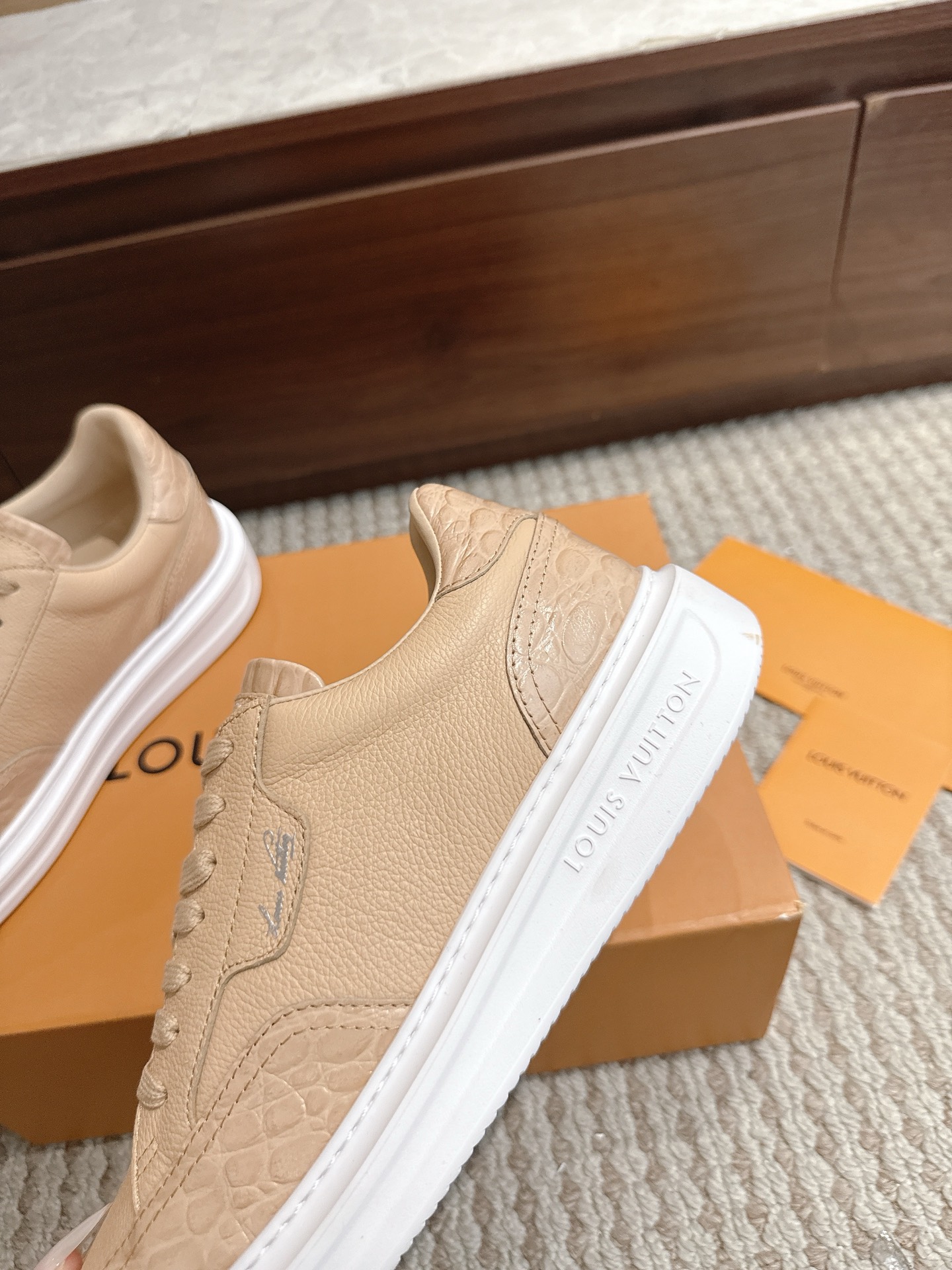 Louis Vuitton Women Shoes