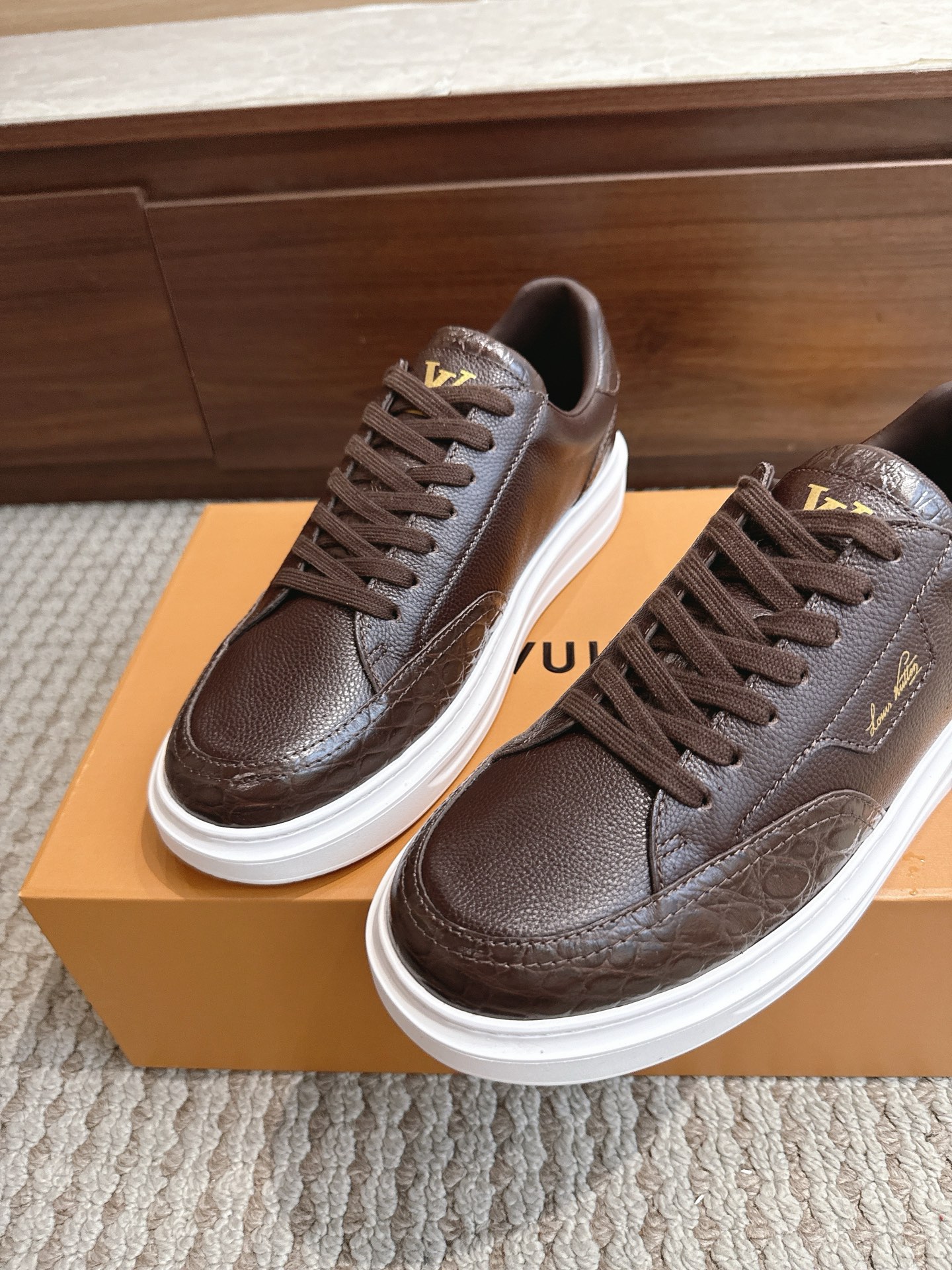 Louis Vuitton Women Shoes
