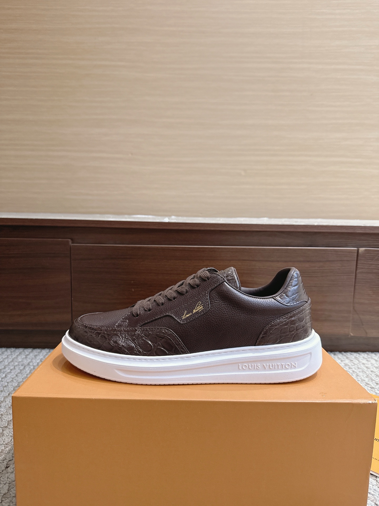 Louis Vuitton Women Shoes