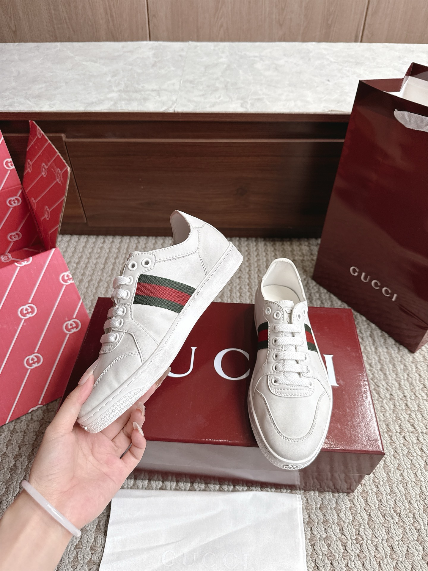 Gucci Sneakers