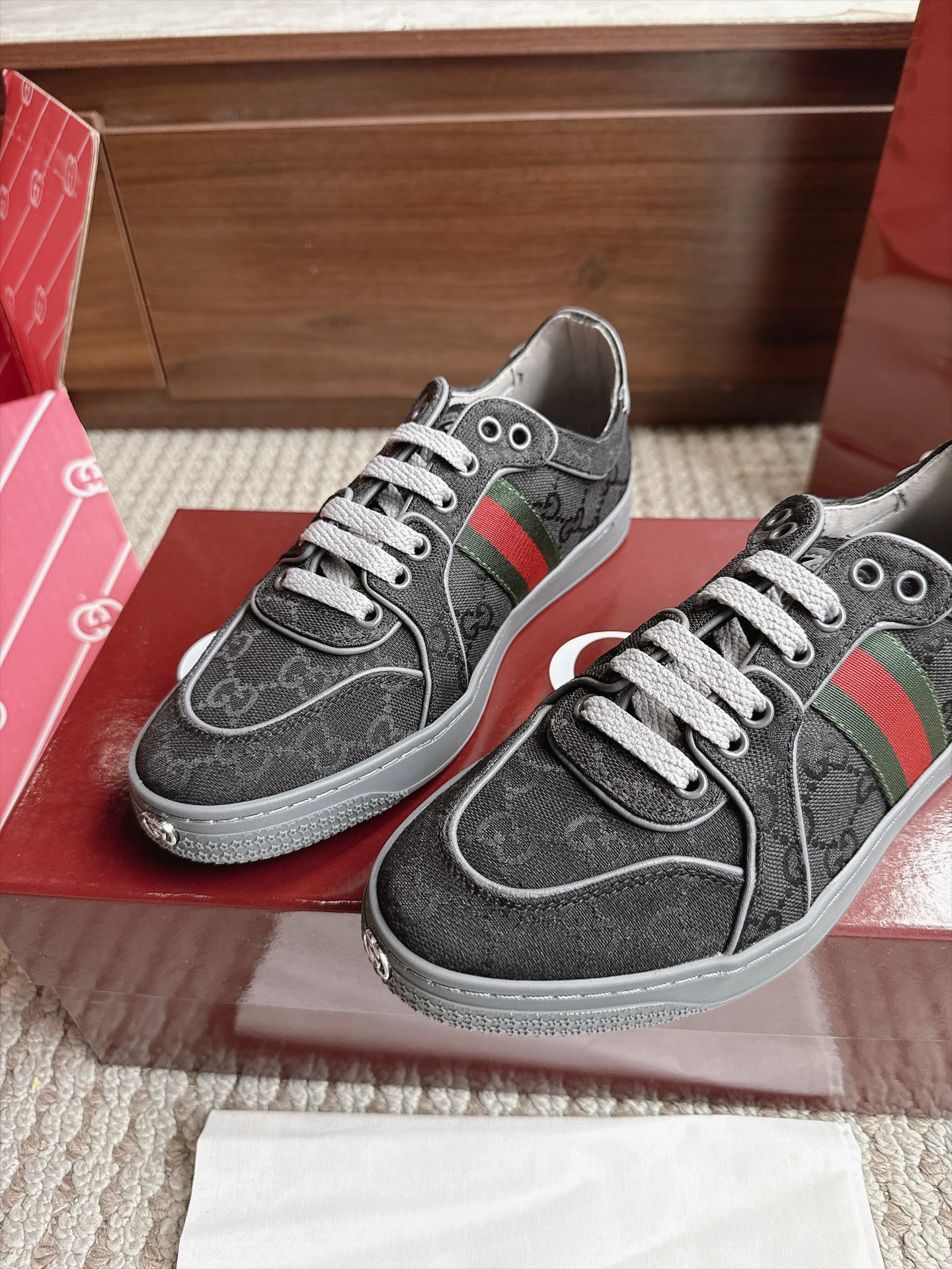 Gucci Sneakers