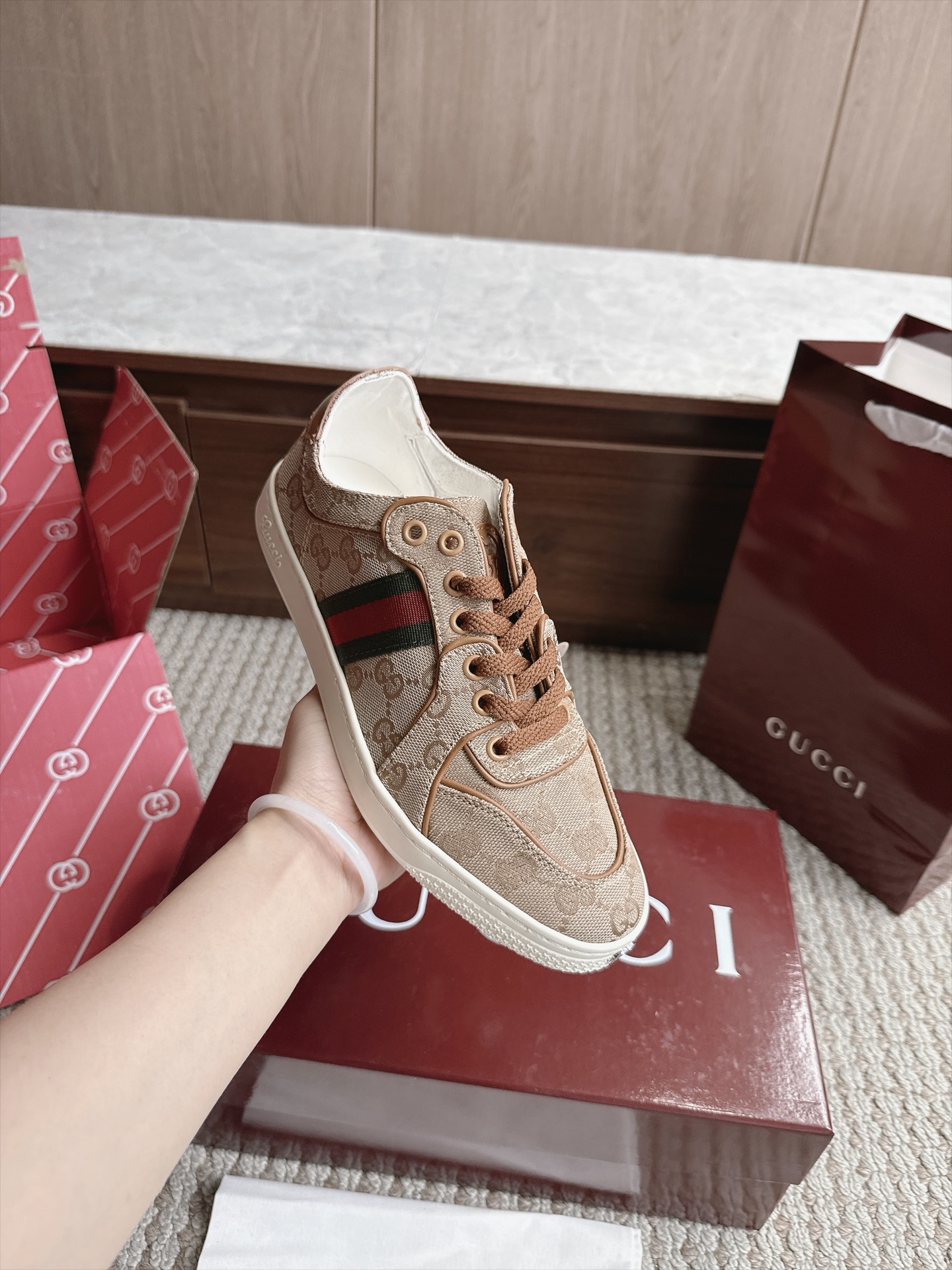 Gucci Sneakers