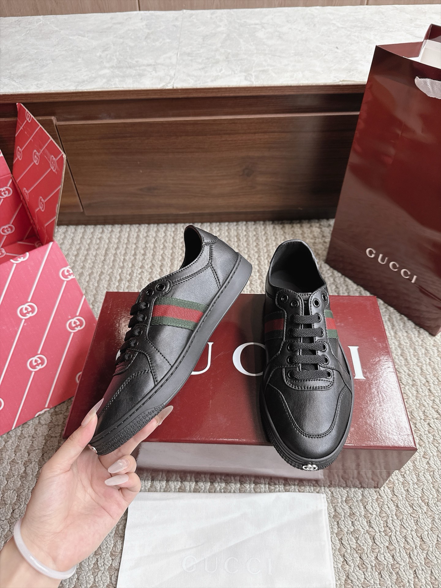 Gucci Sneakers