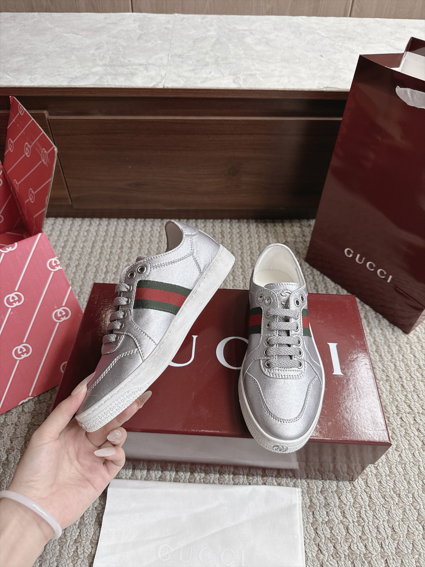 Gucci Sneakers