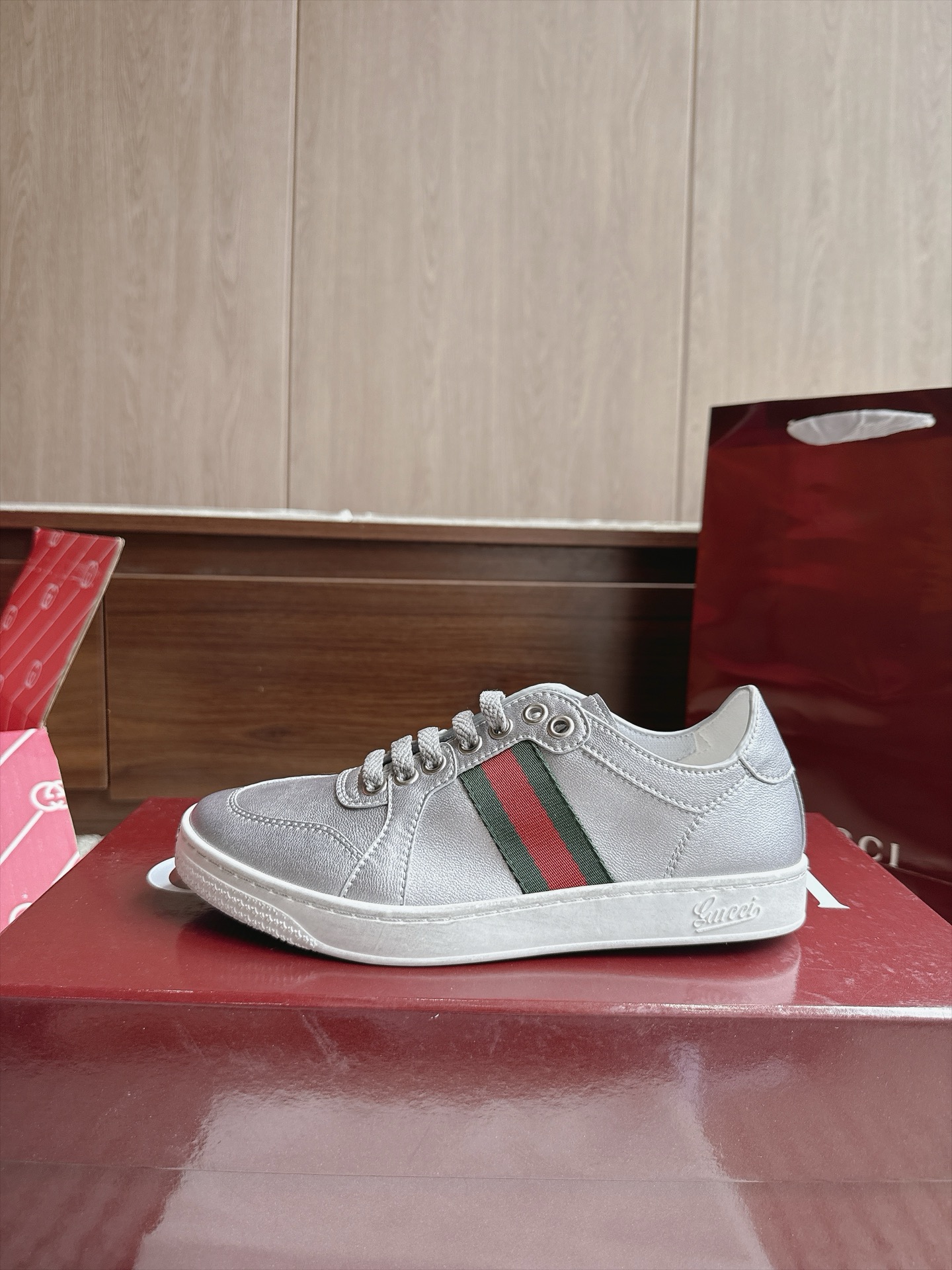 Gucci Sneakers