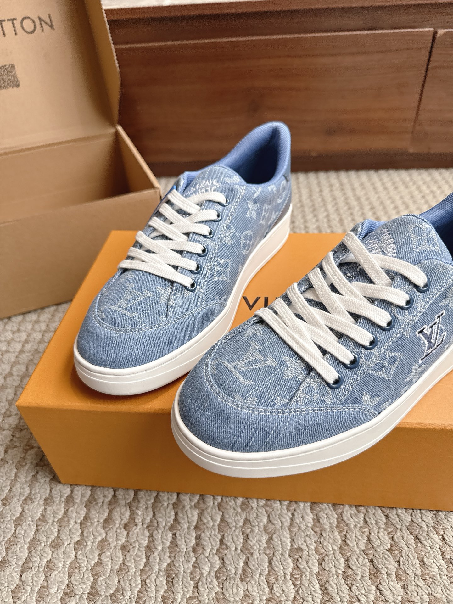 Louis Vuitton Women Shoes