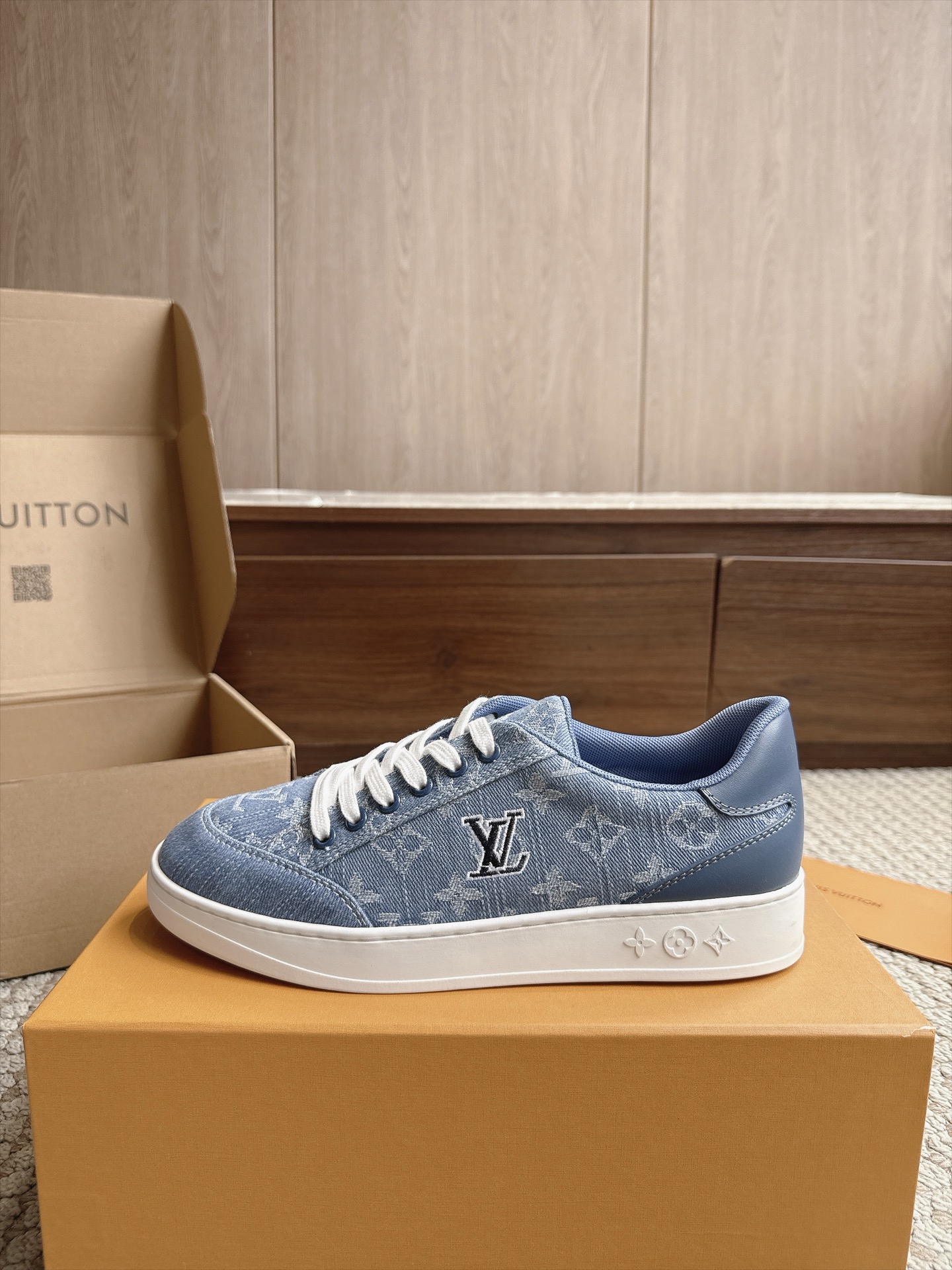 Louis Vuitton Women Shoes
