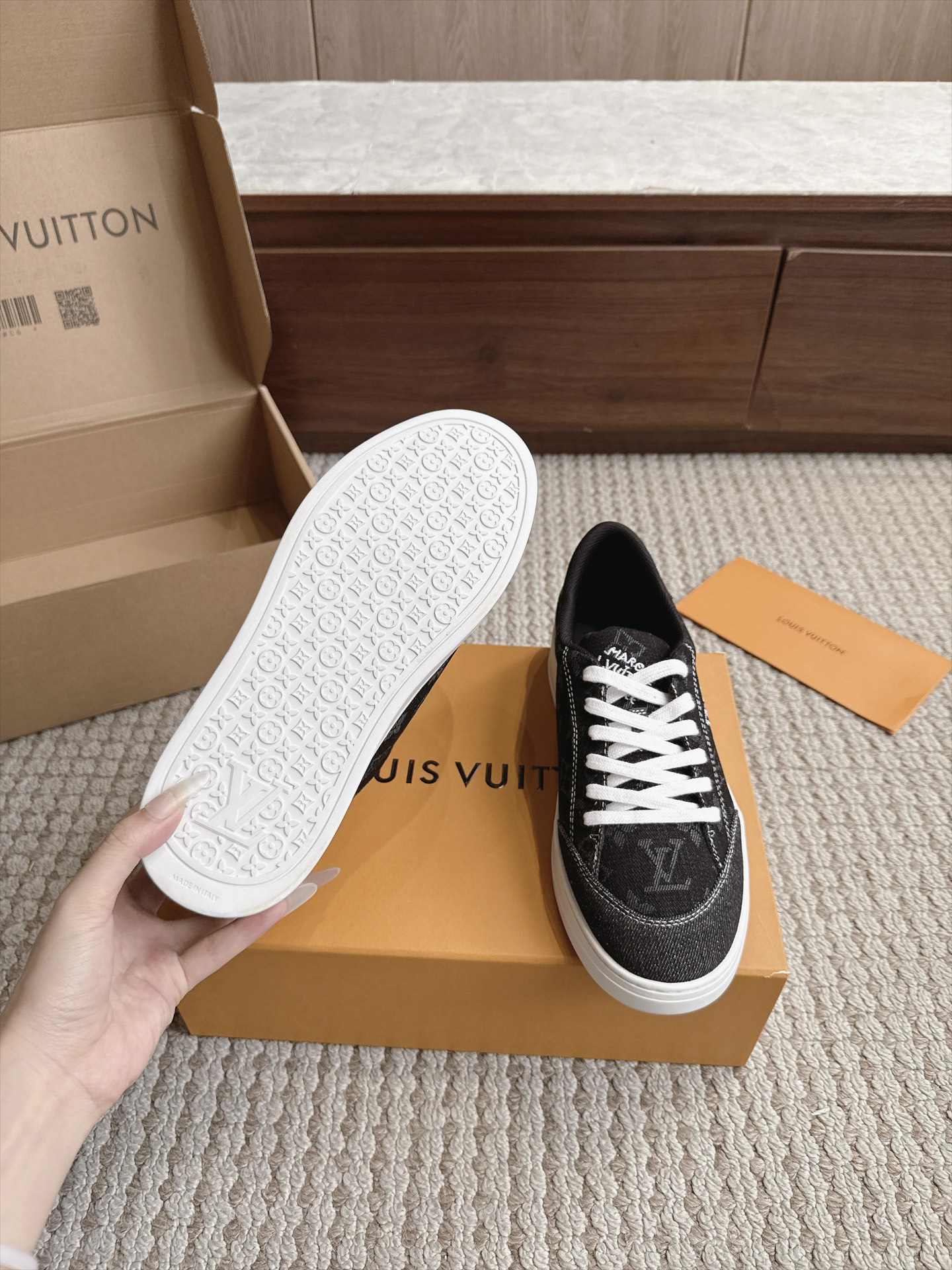 Louis Vuitton Women Shoes