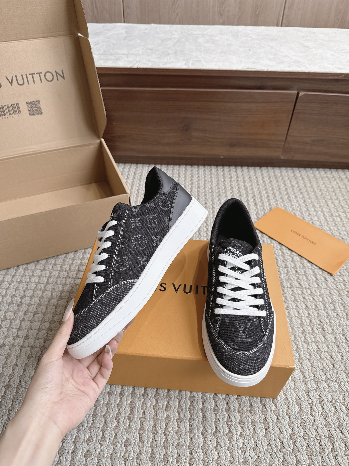 Louis Vuitton Women Shoes