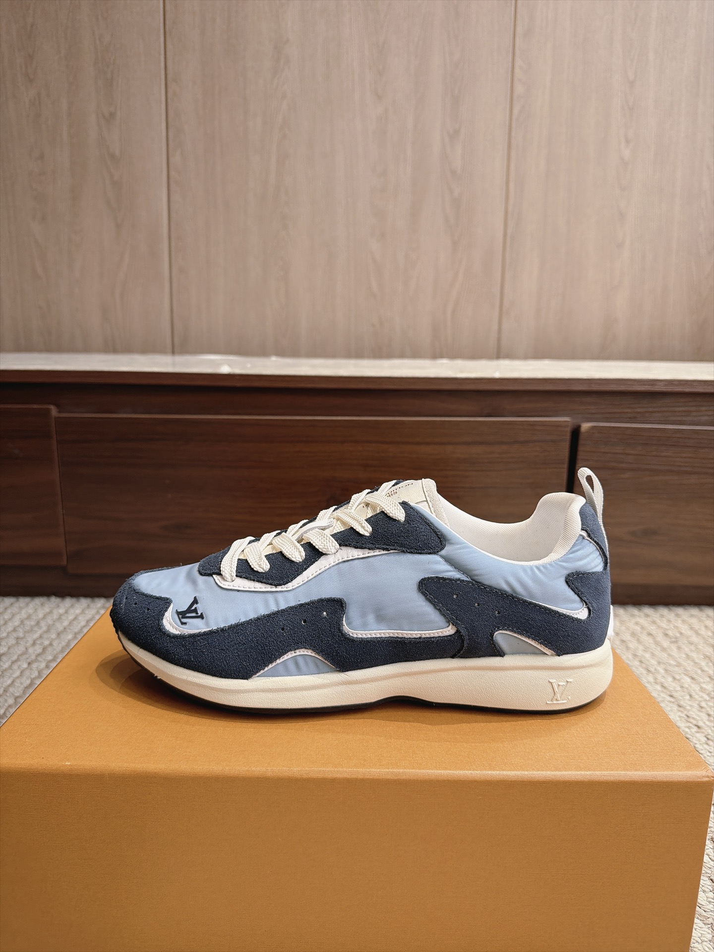 Louis Vuitton Women Shoes