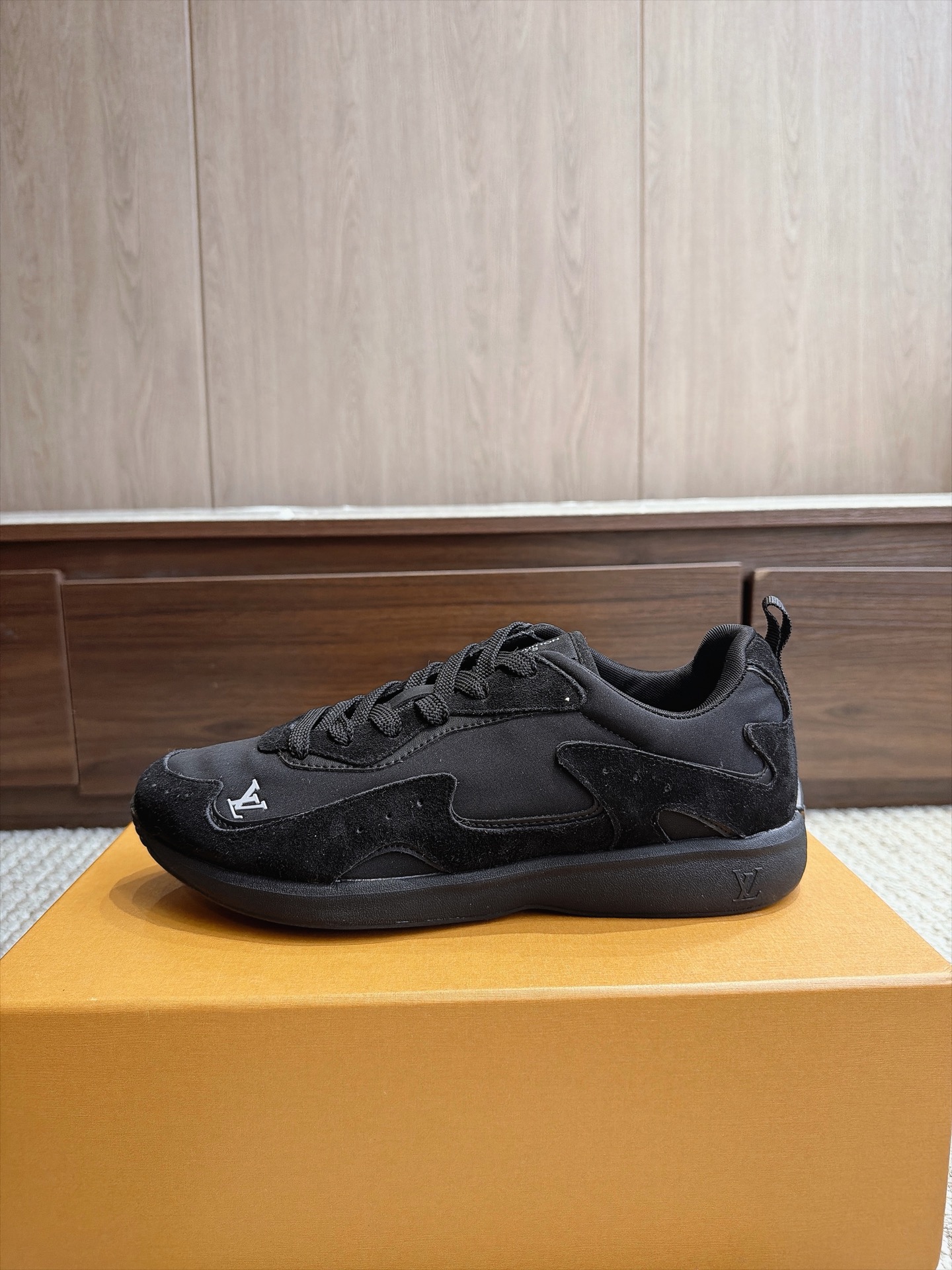 Louis Vuitton Women Shoes