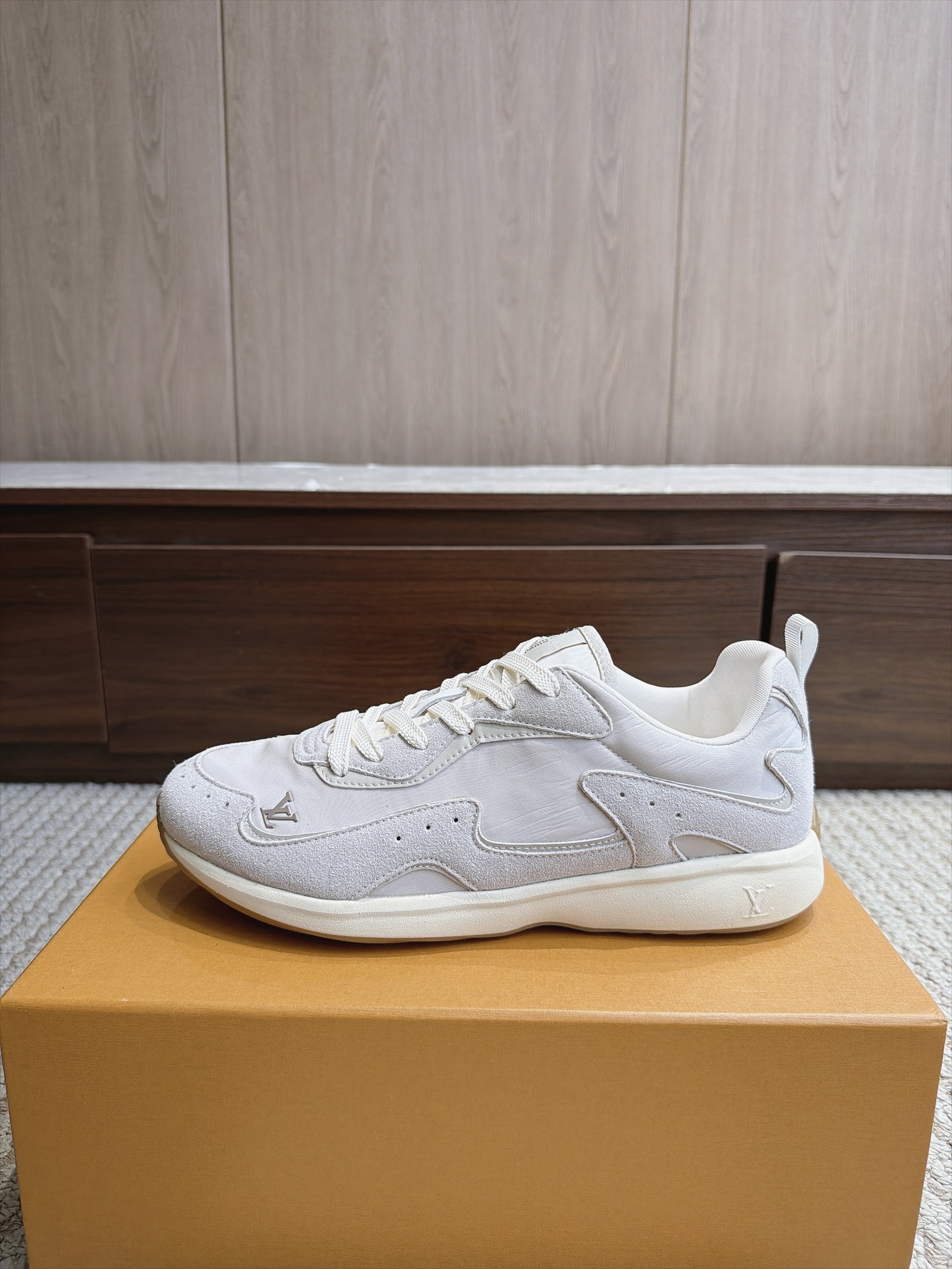 Louis Vuitton Women Shoes