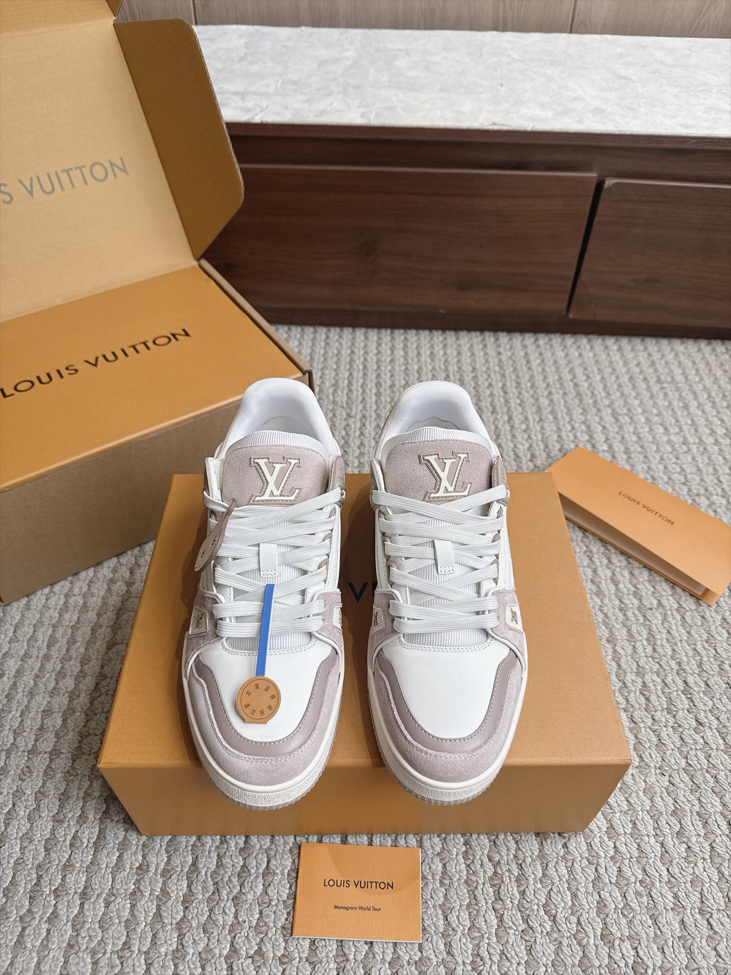 Louis Vuitton Women Shoes