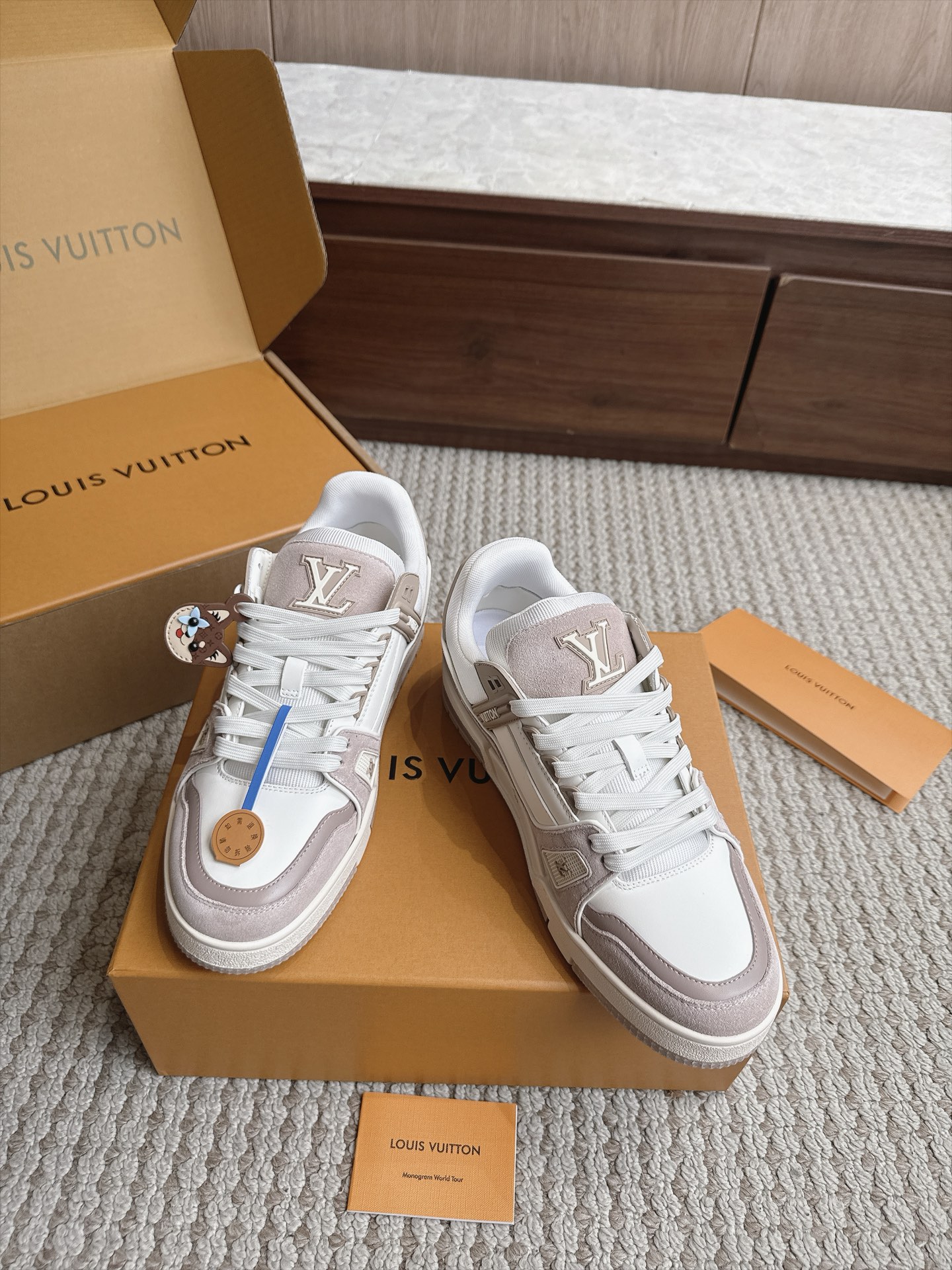 Louis Vuitton Women Shoes