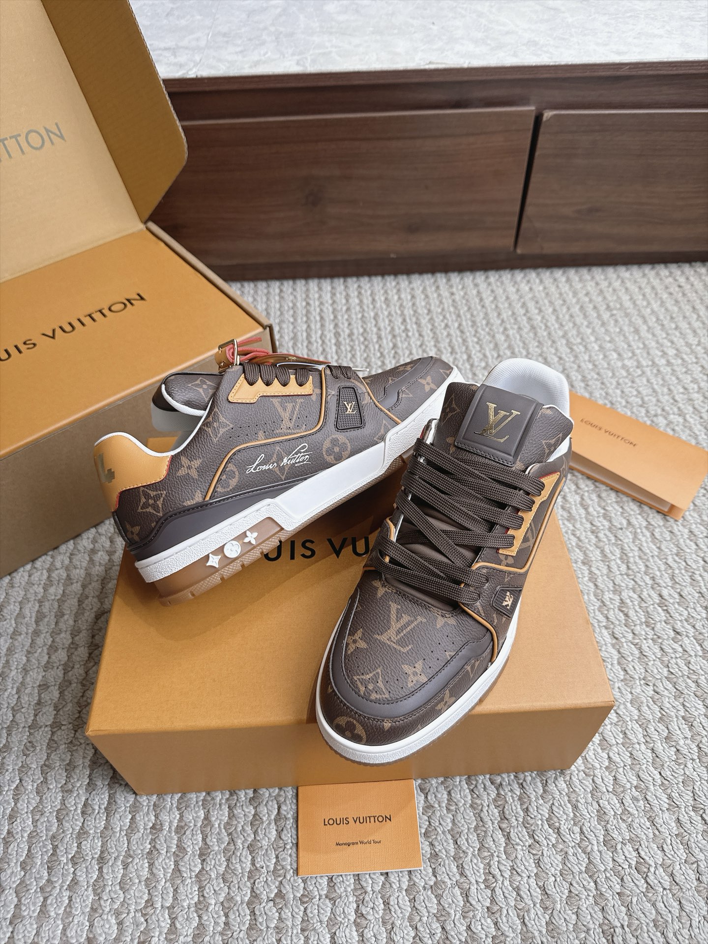 Louis Vuitton Women Shoes