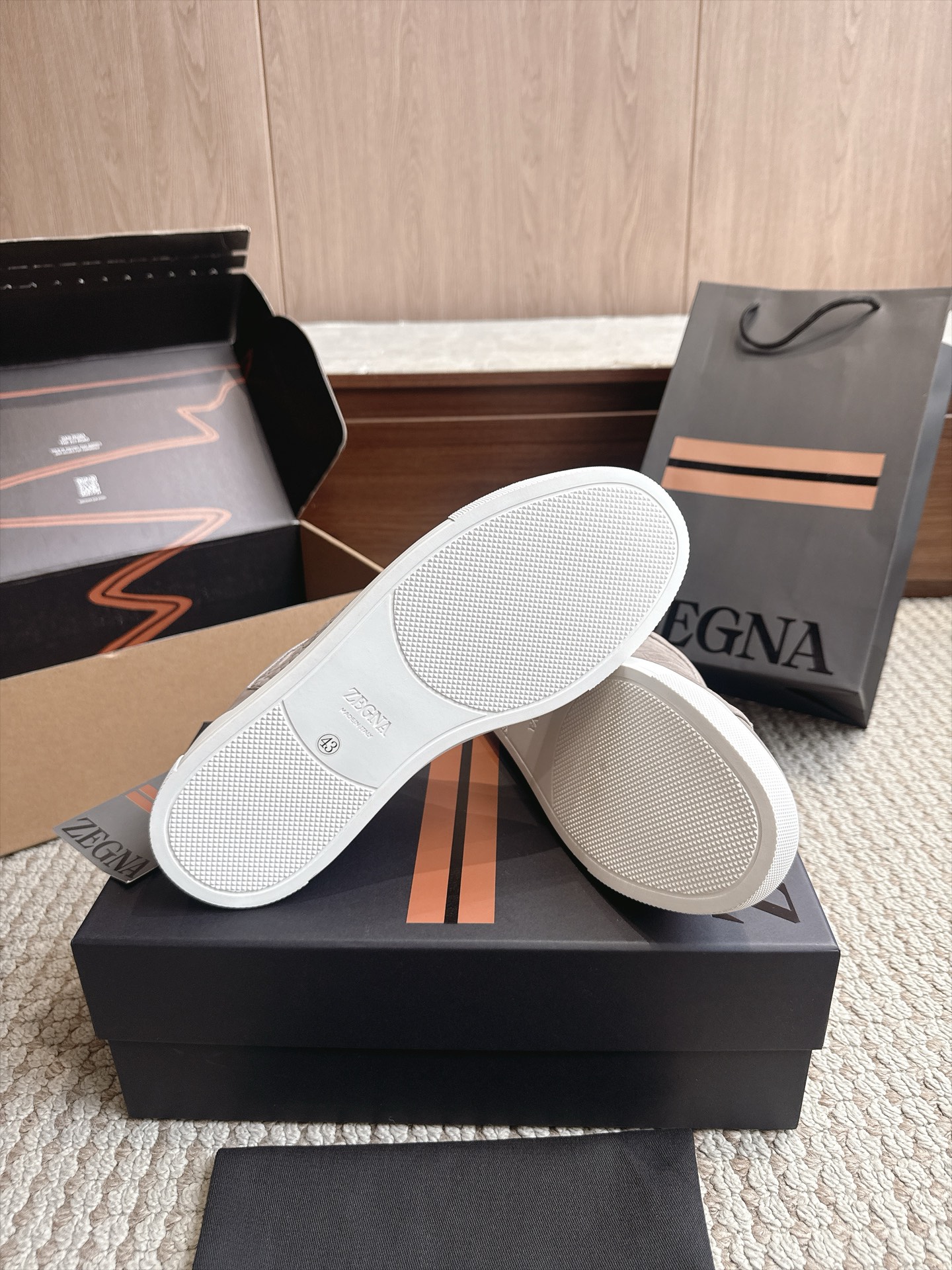 Designer Sneakers