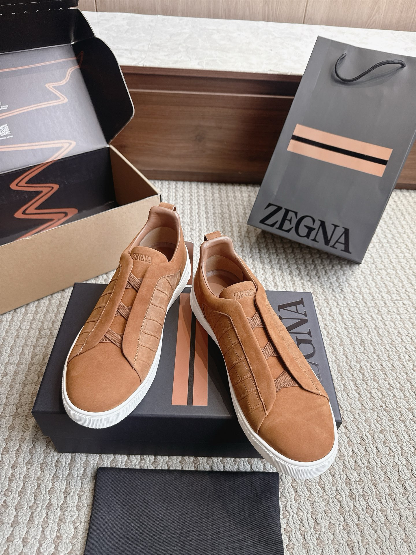 Designer Sneakers